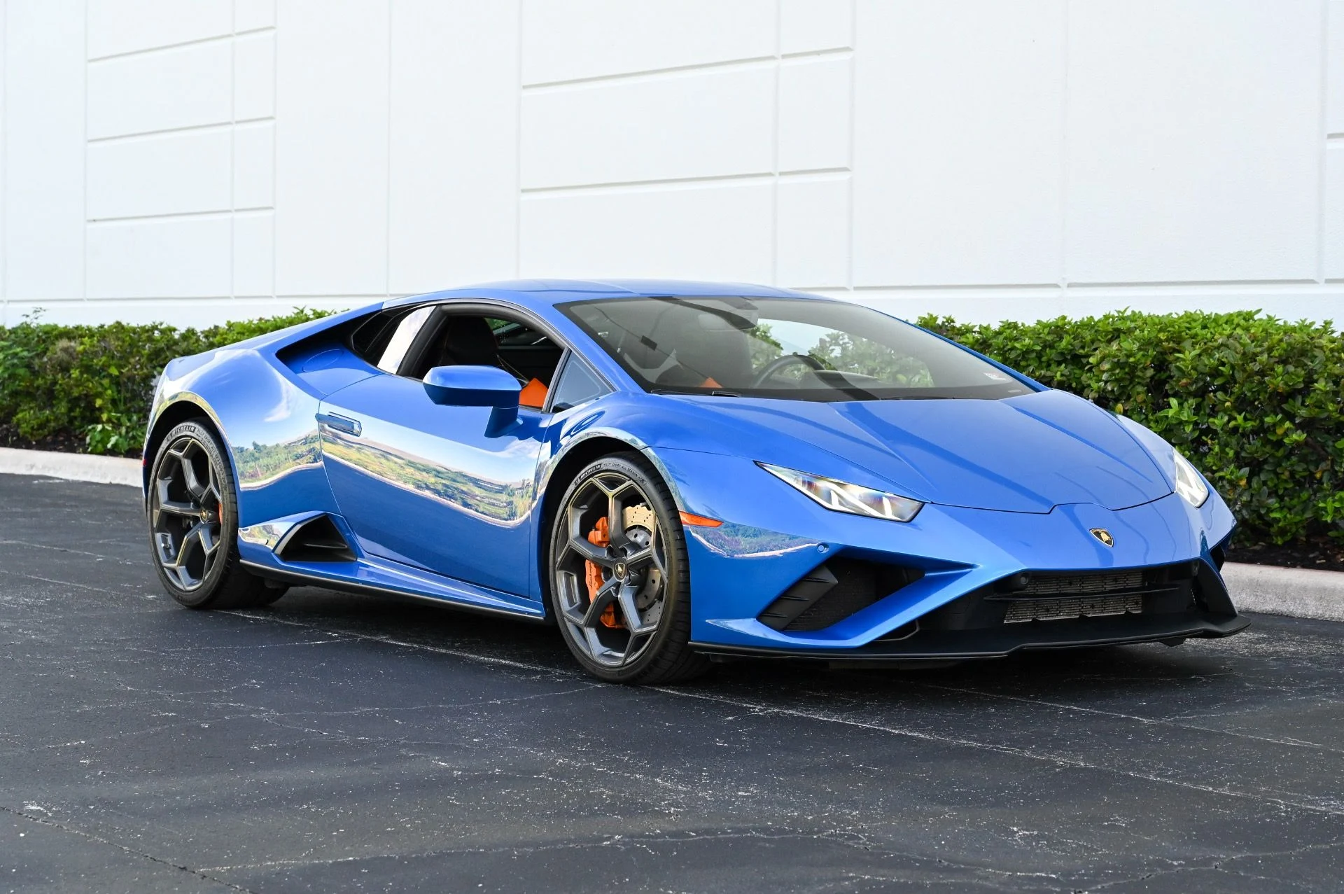 mph002_2143691816_Used_2020_Lamborghini_Huracan_EVO_1726853316_81e0e588a5