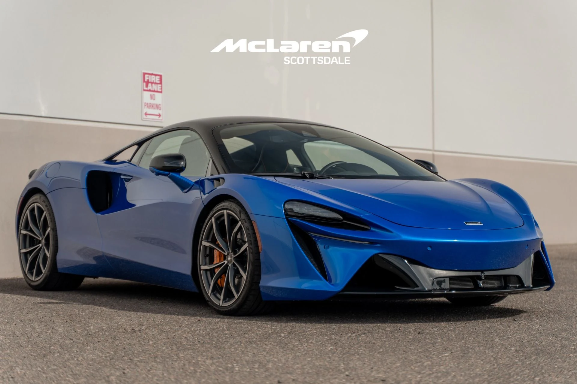 mph002_2145587199_Used_2023_MCLAREN_ARTURA_VISION_1771040558_488fd5b98b