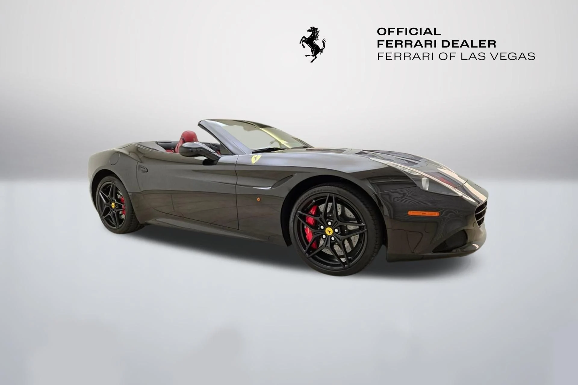 mph002_2147368457_Used_2015_Ferrari_California_T_1776503247_6f18b668f0