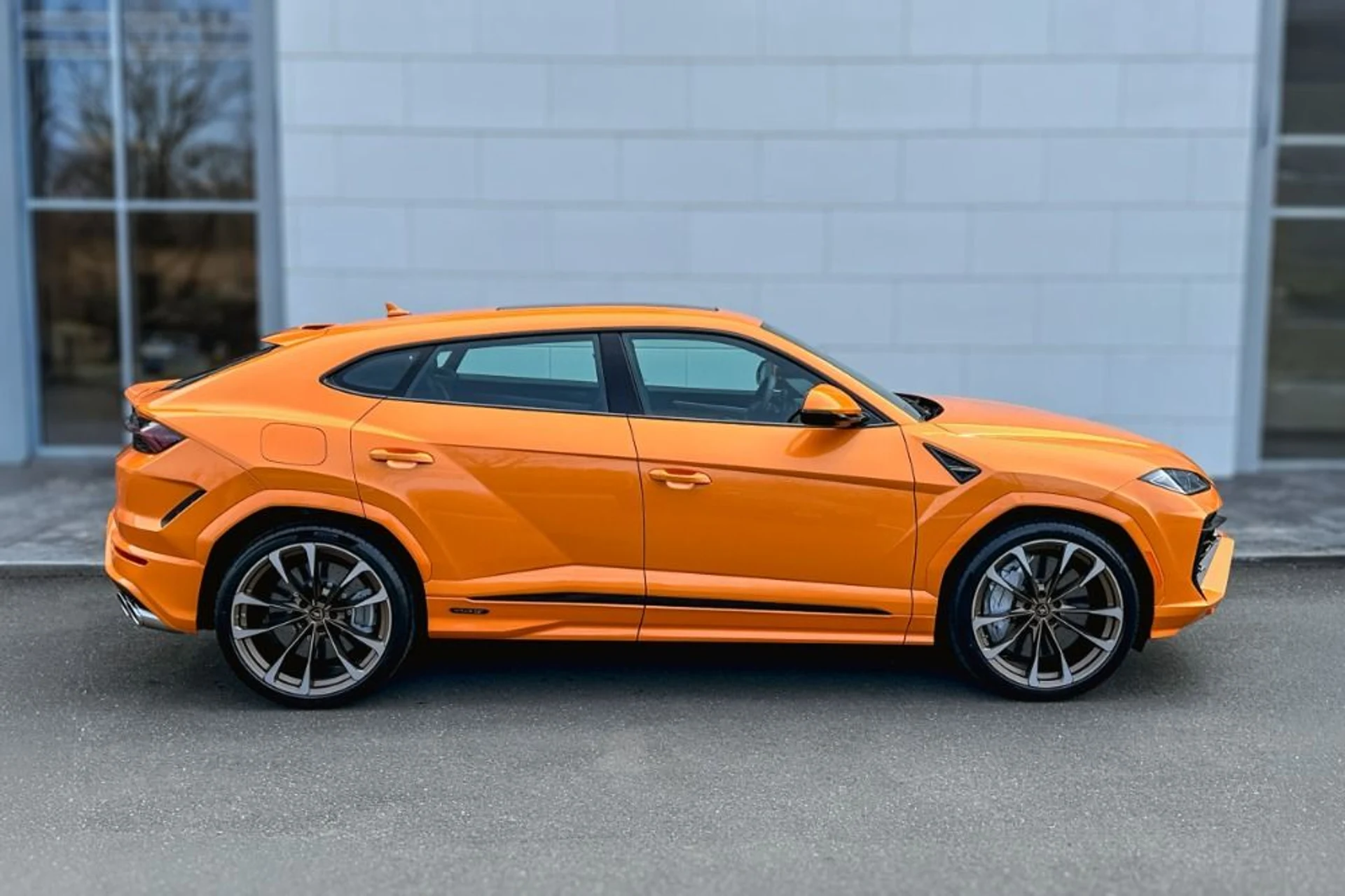 mph002_2149050370_New_2026_Lamborghini_Urus_SE_1776108765_de53cad8a9