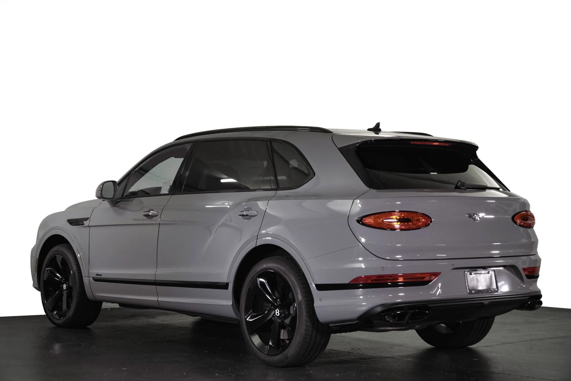 mph002_2154805884_Used_2023_Bentley_Bentayga_EWB_Azure_1787284462_31efa29811