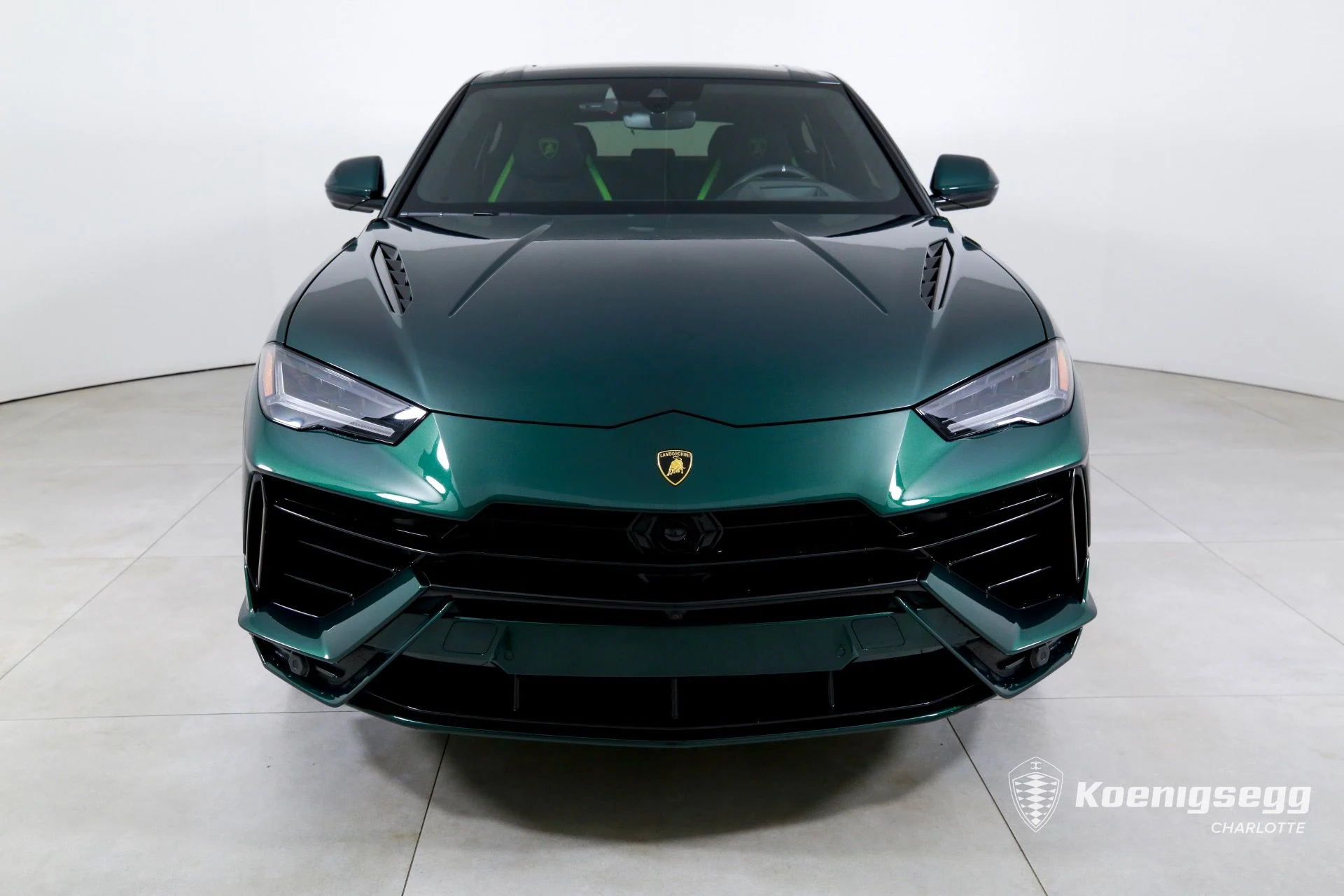 mph002_2157367765_Used_2024_Lamborghini_Urus_S_1760998520_0b534b2673