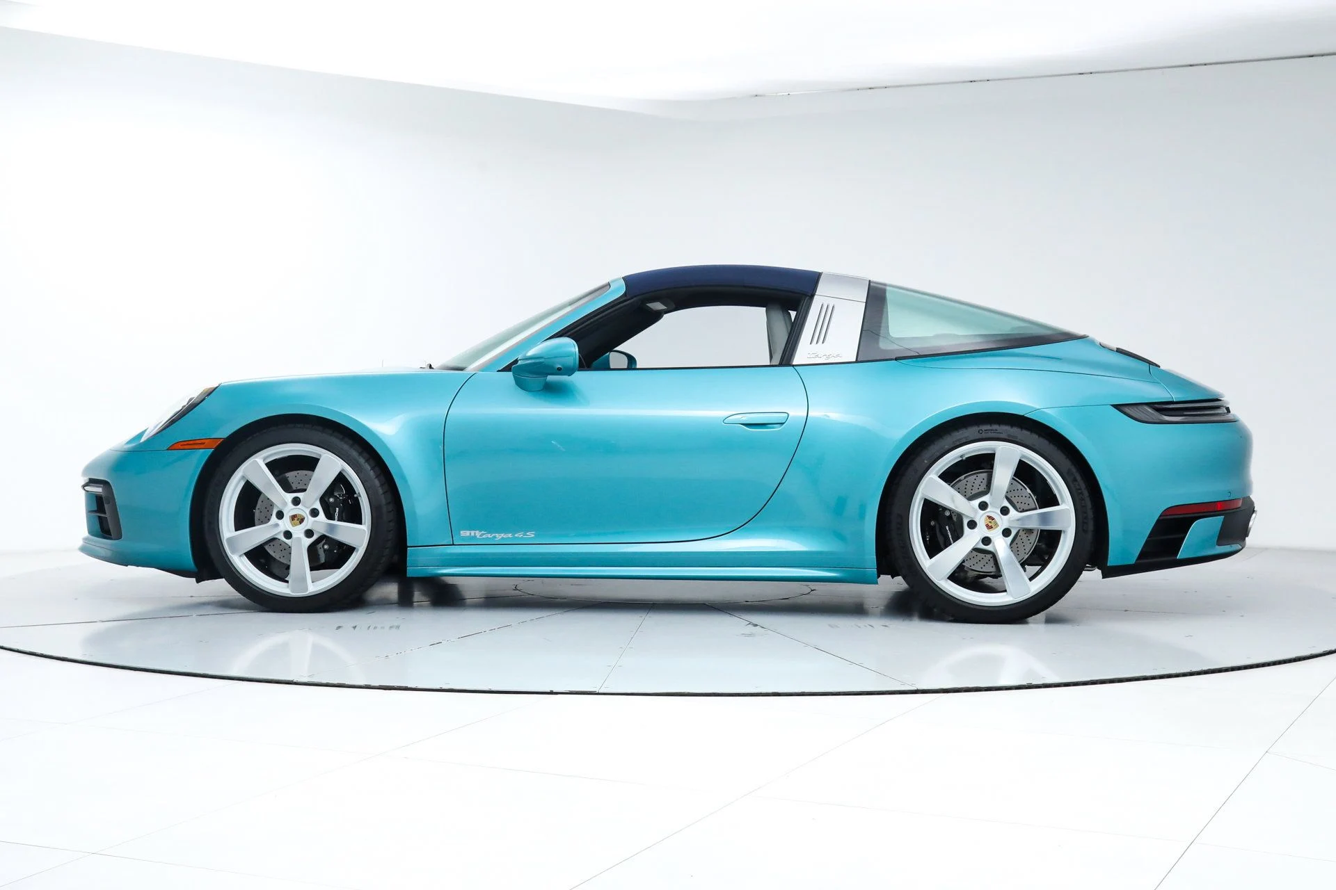 mph002_2165093492_ba17c2733179325d5f26f3dd9120a918_8d572ab7f2