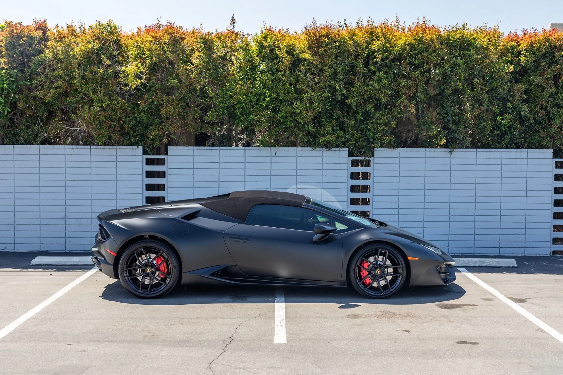 mph002_2172165015_Used_2018_Lamborghini_Huracan_LP_580_2_Spyder_1775682298_4d997c0735