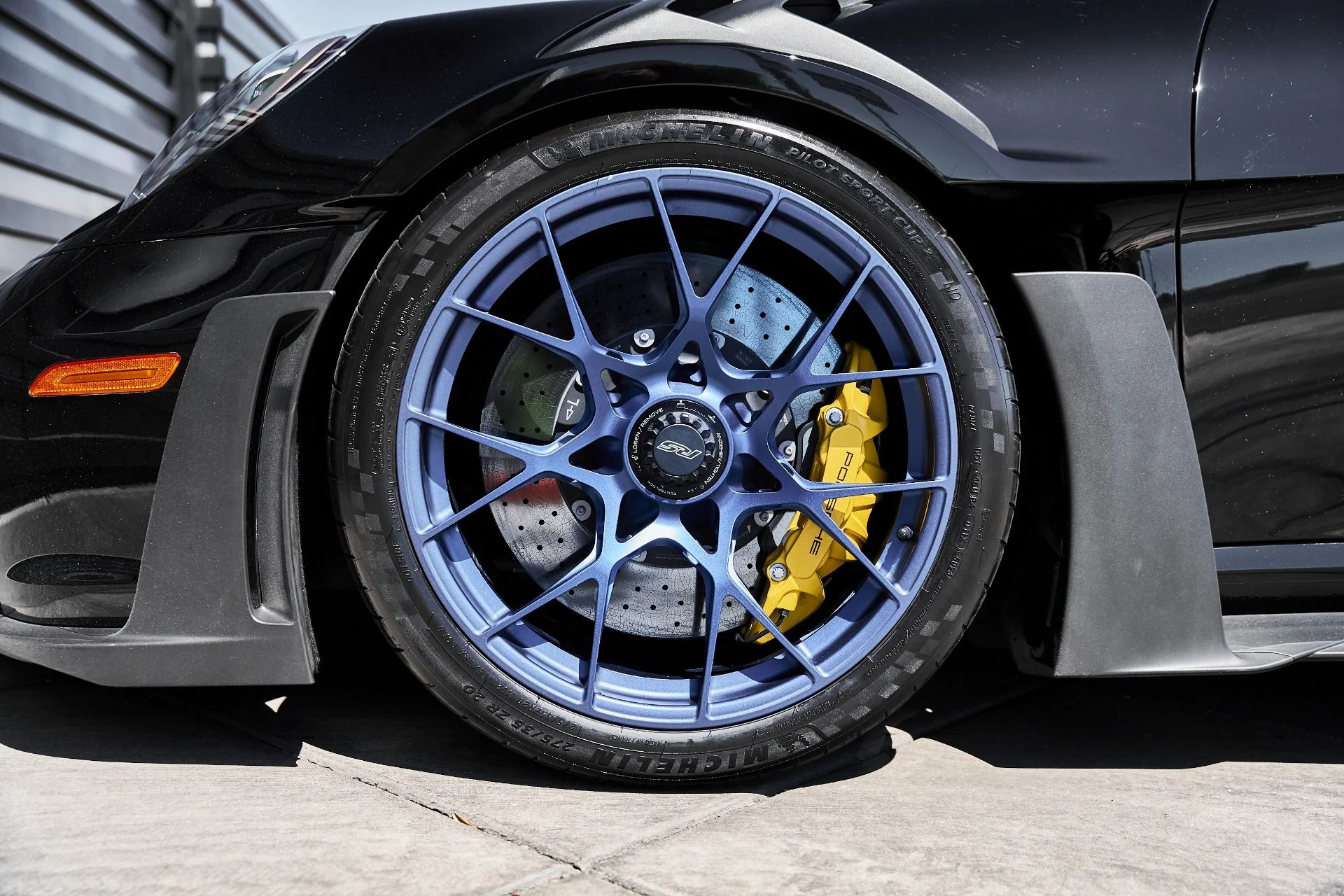 mph002_217437873_Used_2024_Porsche_911_GT_3_RS_1775094489_ee548b1035