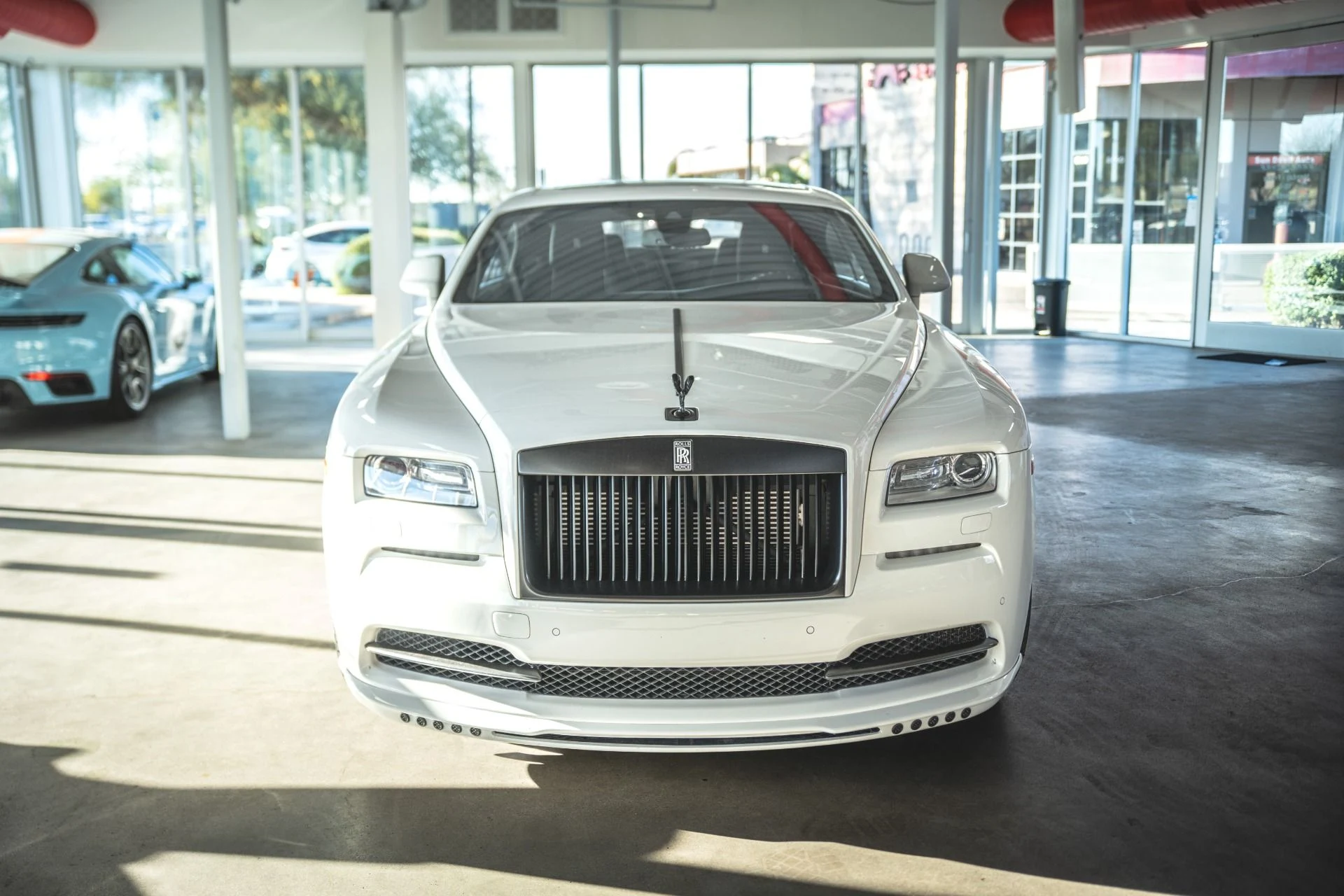 mph002_217483445_Used_2016_Rolls_Royce_Wraith_1769478491_4af12dd987