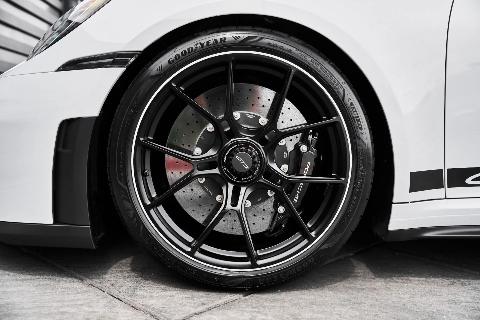 mph002_2178080522_Used_2026_Porsche_911_GT_3_1774922990_b7540a77fe