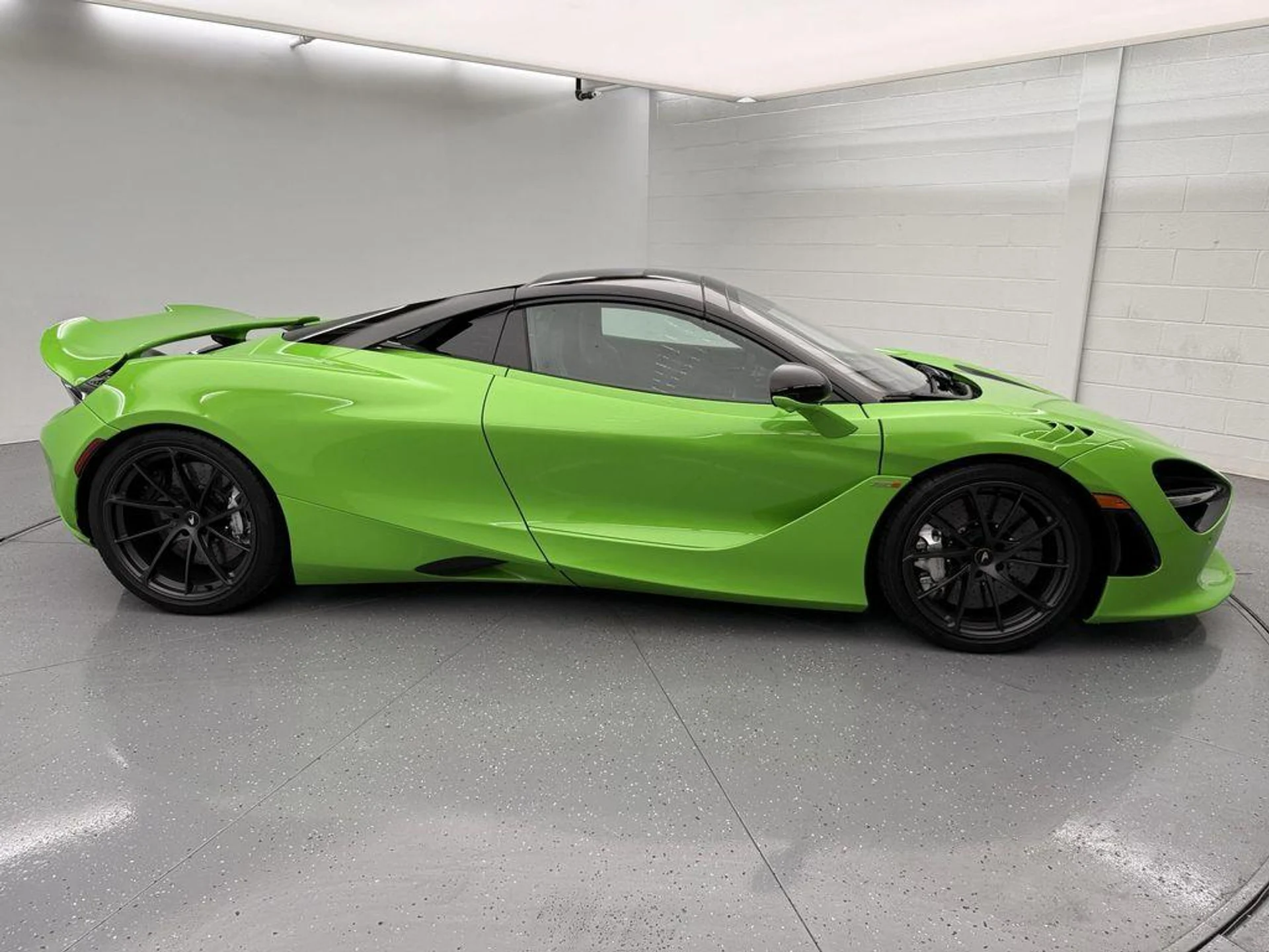 mph002_218323066_p_Mc6_Bc_WY_5_Yg_Zae_MA_Qb2nd_DB_1d_QQ_958f8d3583