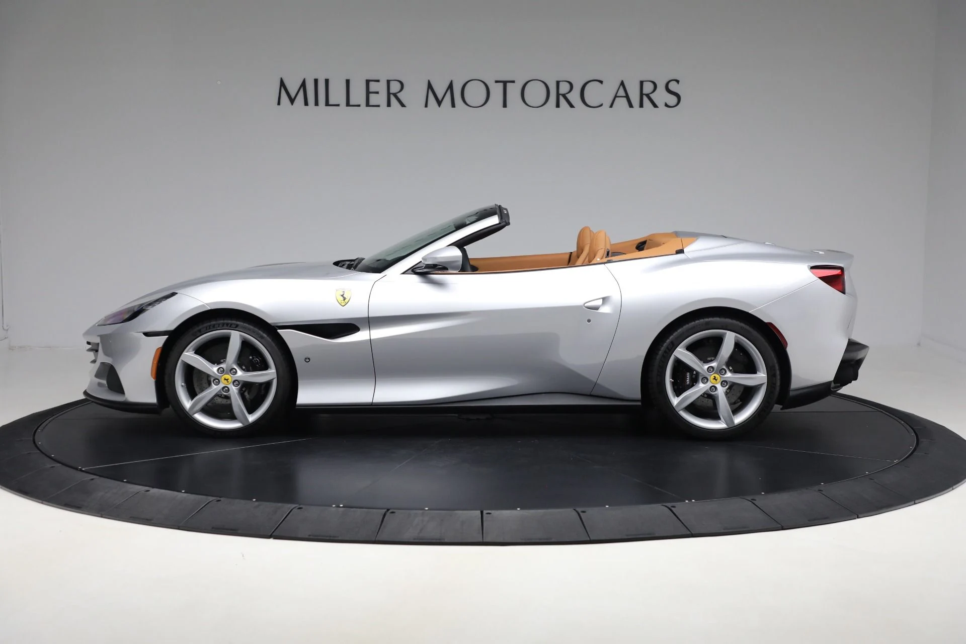 mph002_2189300461_Used_2022_Ferrari_Portofino_M_ec5ac9b030