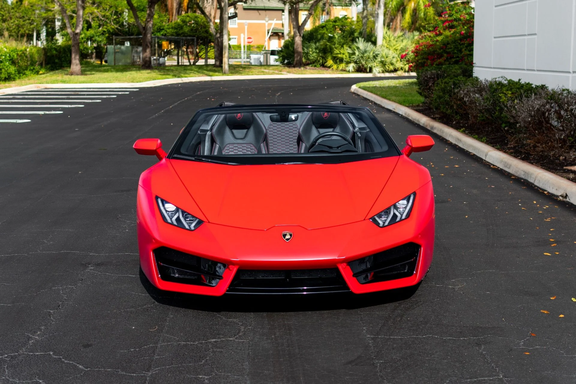 mph002_2194360009_Used_2018_Lamborghini_Huracan_LP_580_2_Spyder_1766443768_d6b5d76d8b