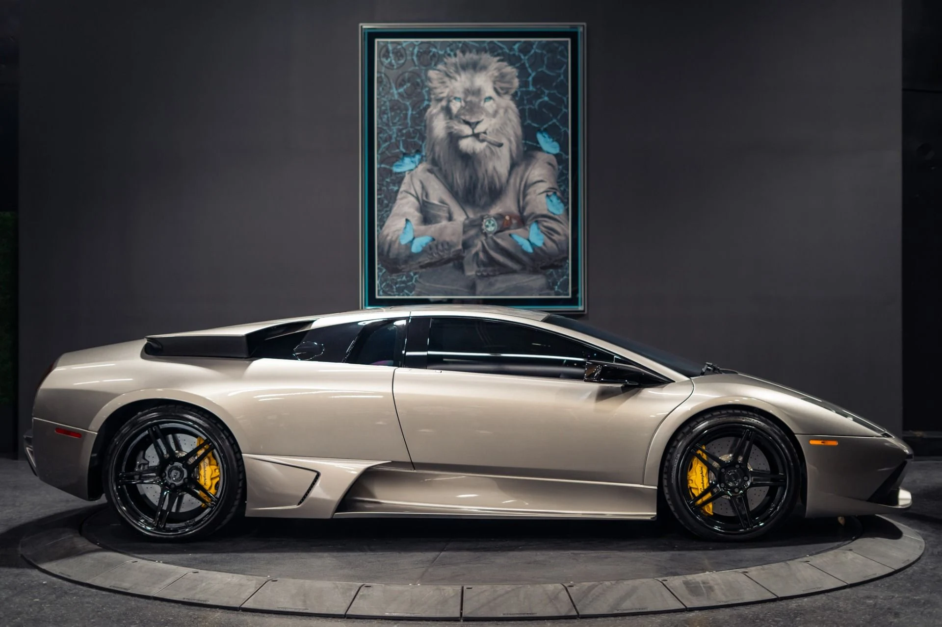 mph002_2197561591_Used_2007_Lamborghini_Murcielago_LP_640_Third_Pedal_Conversion_1784661786_1564298b69