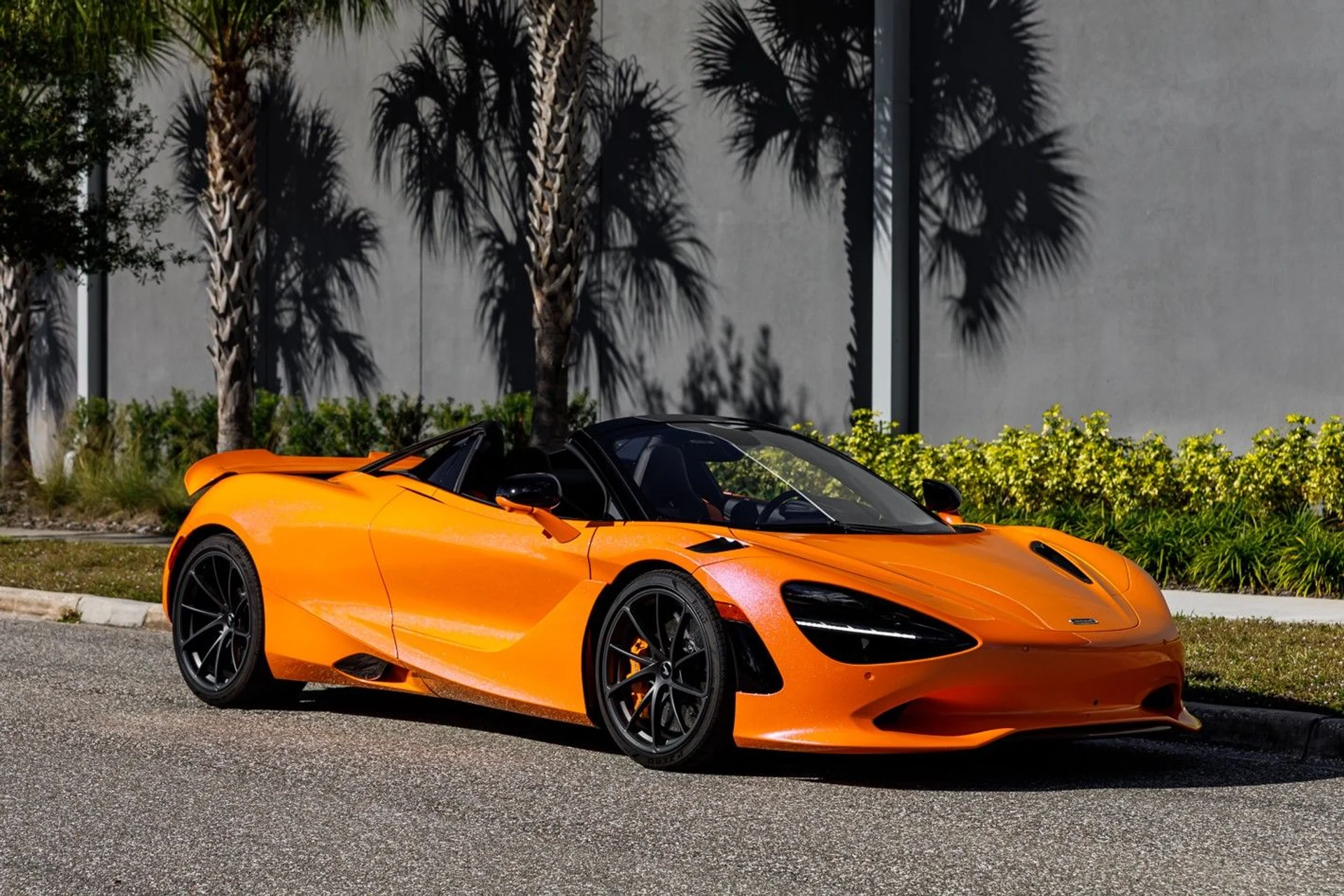 mph002_2199284861_515_p3_l_30446a41f9