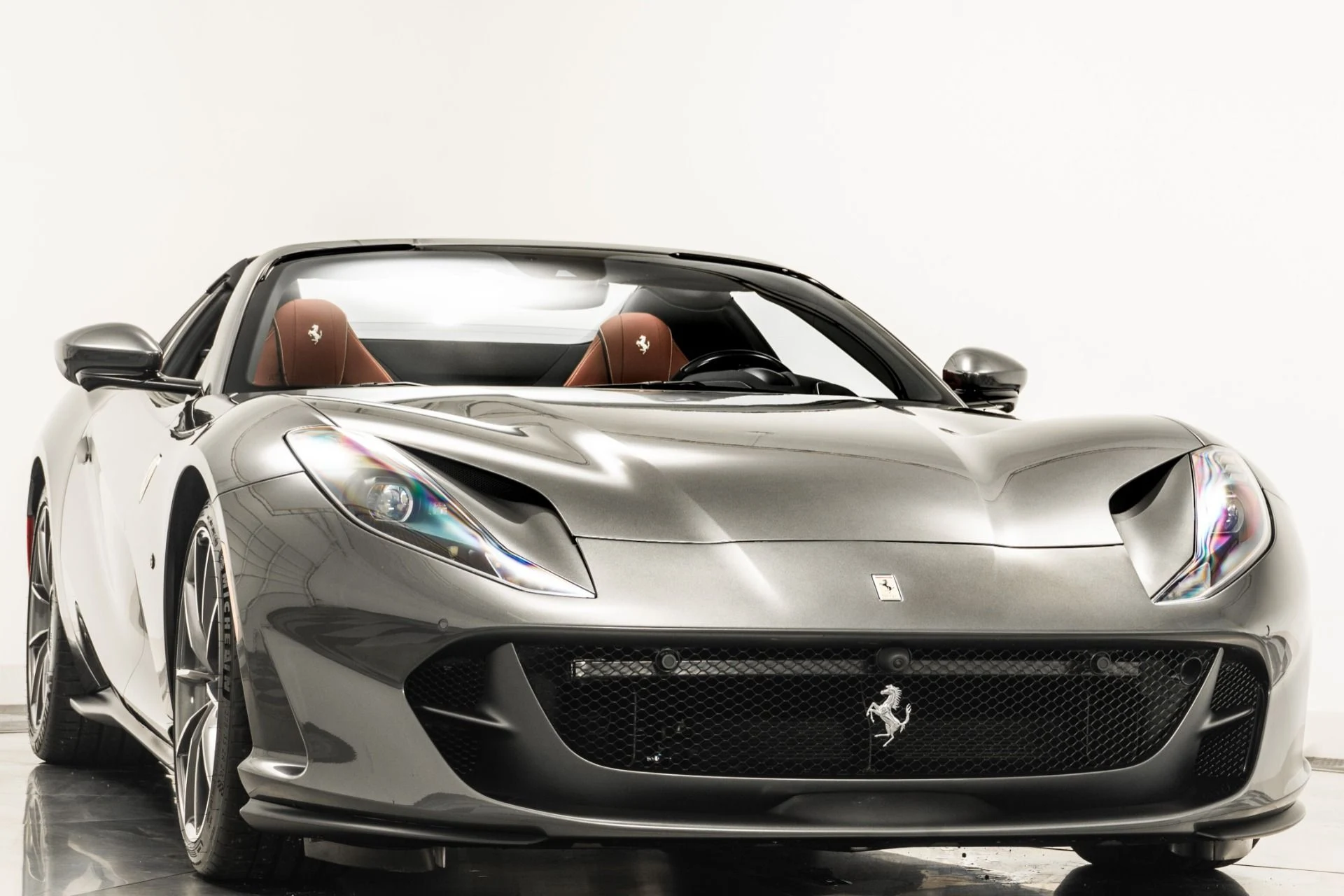 mph002_2199312460_Used_2023_Ferrari_812_GTS_1760994880_b732d4e43a