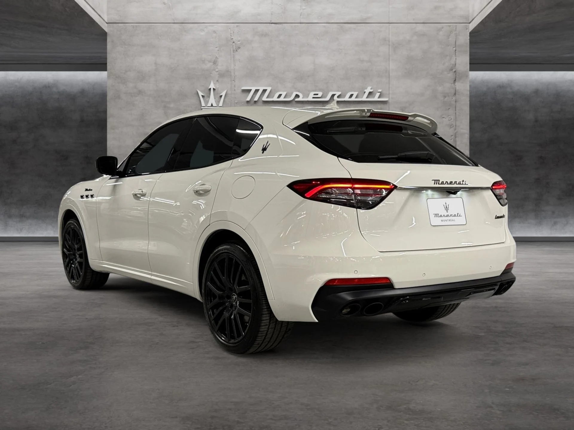 mph002_2213936033_b633068e_729e_4254_b152_2c036e28796c_b27265a520