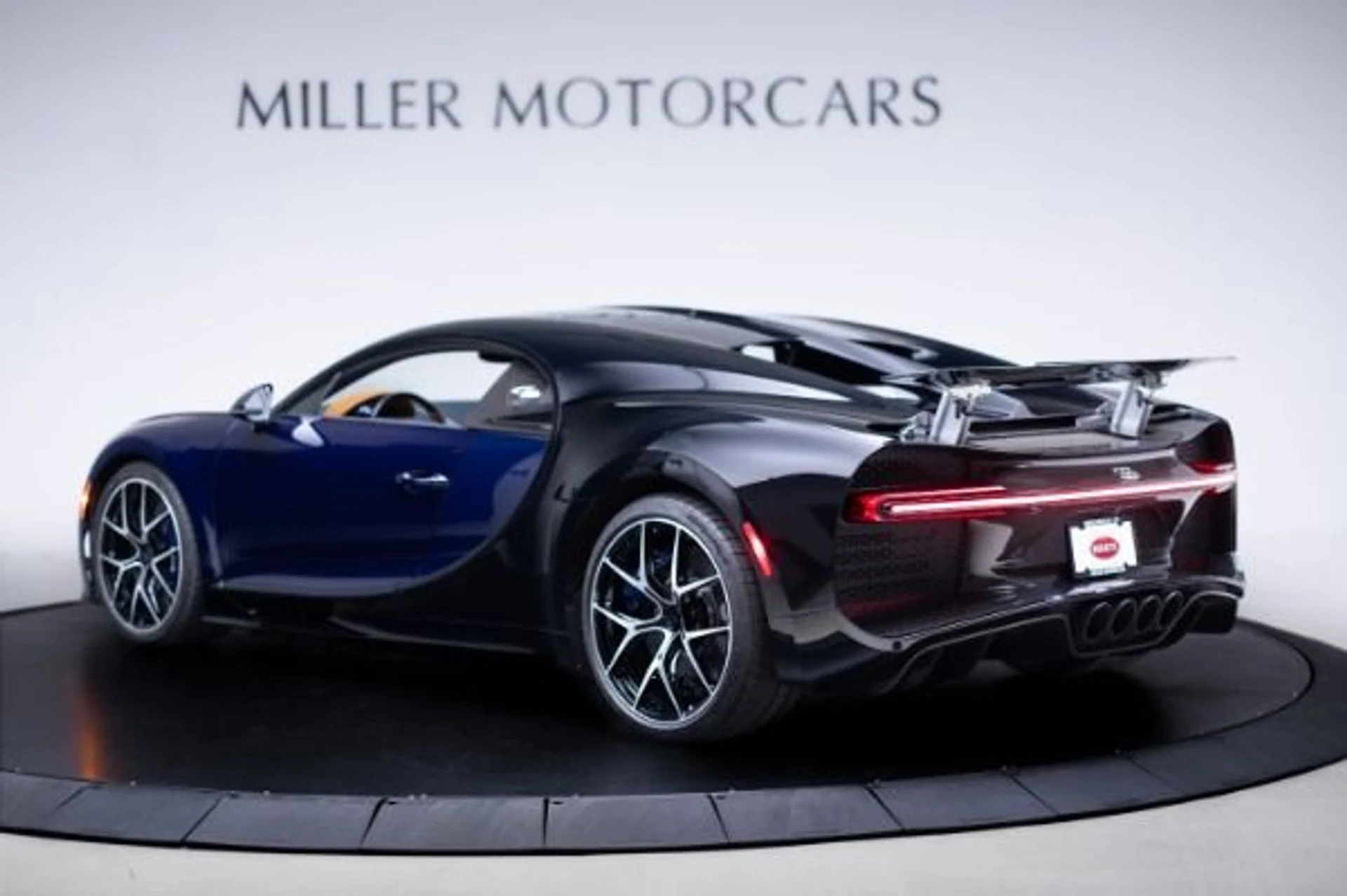 mph002_2217784830_Used_2020_Bugatti_Chiron_Sport_d73e41cda6