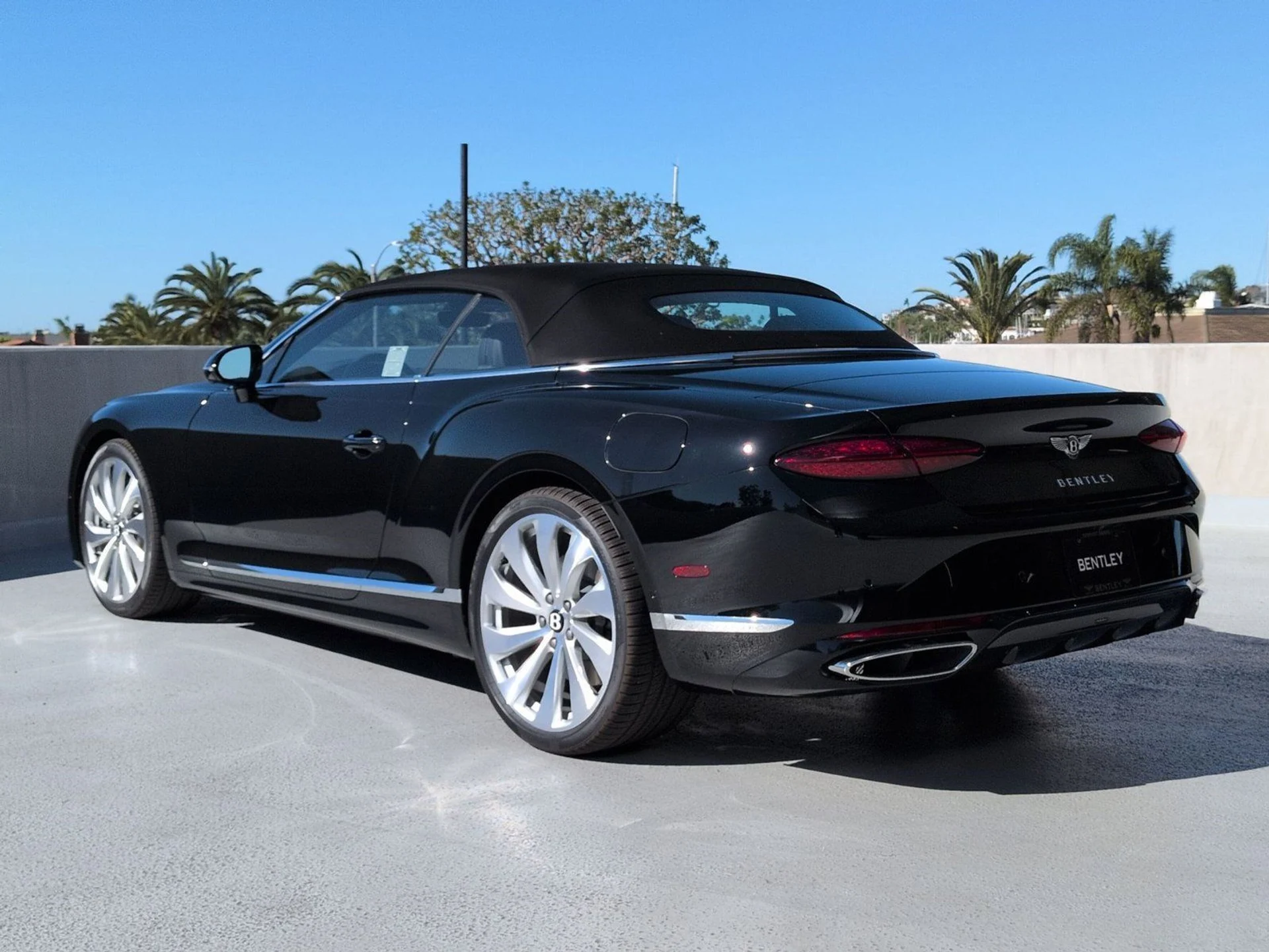 mph002_222042617_fae9a564d43493d7658ee6d92f5a67b0x_fdbd8523c6