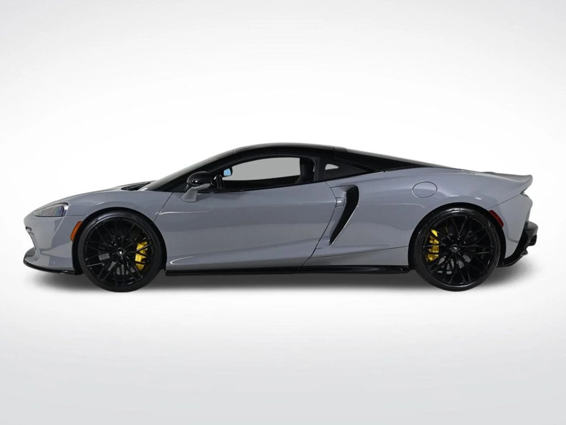 mph002_2220723582_used_2023_mclaren_gt_base_11350_22906142_2_1024_dd1bf6fd14