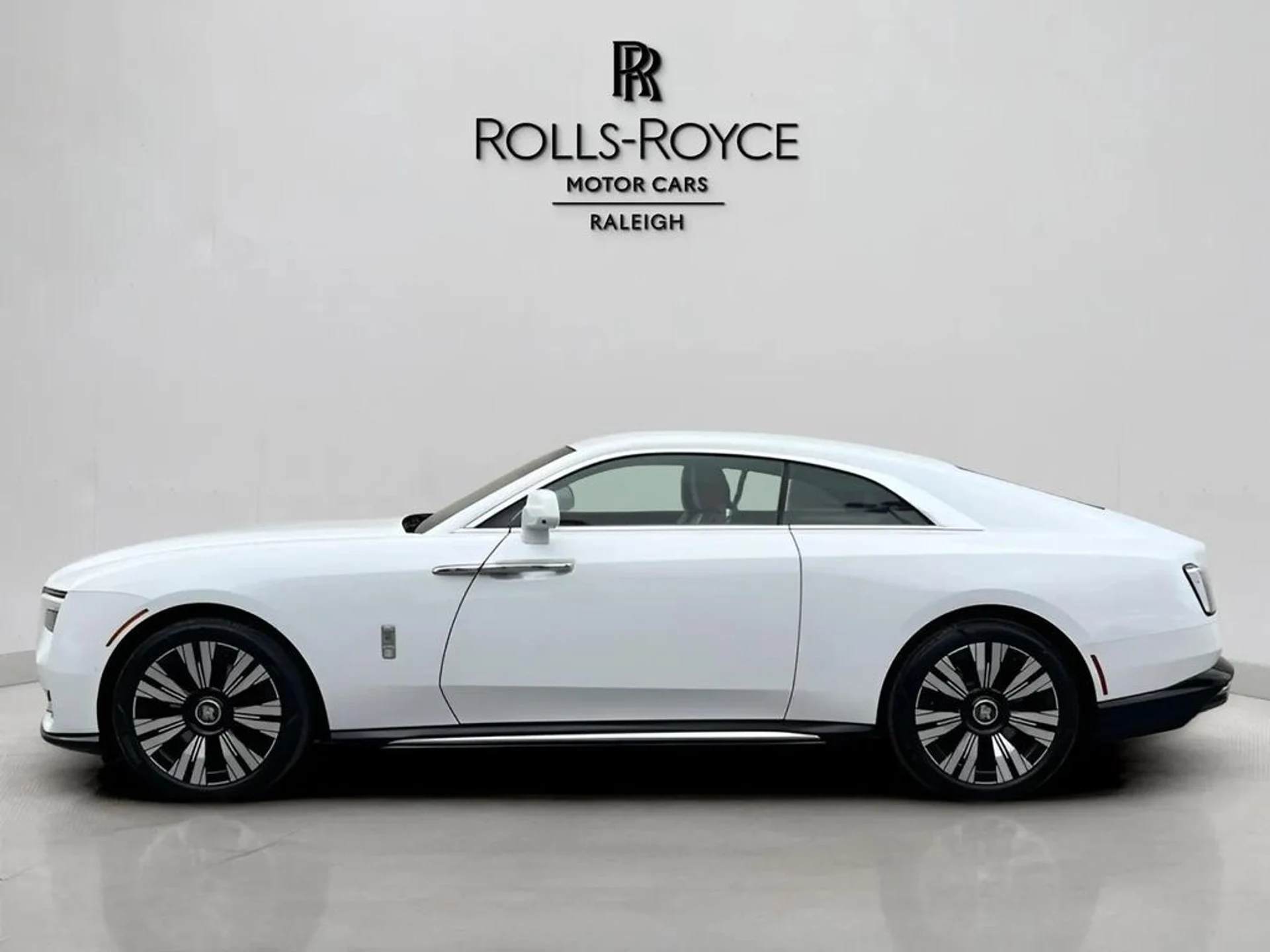 mph002_2227107810_64aa9b7b7bc94c4e16ed91e509eac1f1x_9037105d94