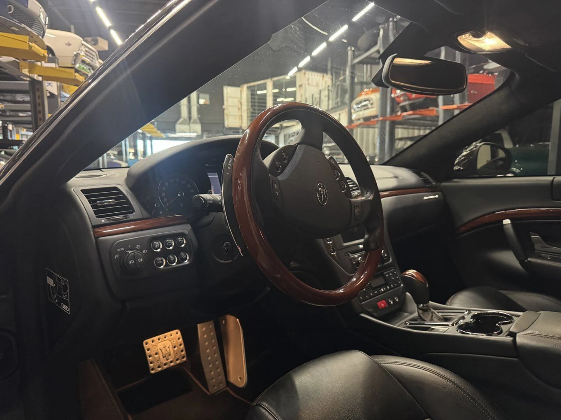 mph002_2227976133_maserati_granturismo_2010_cd7faaa776