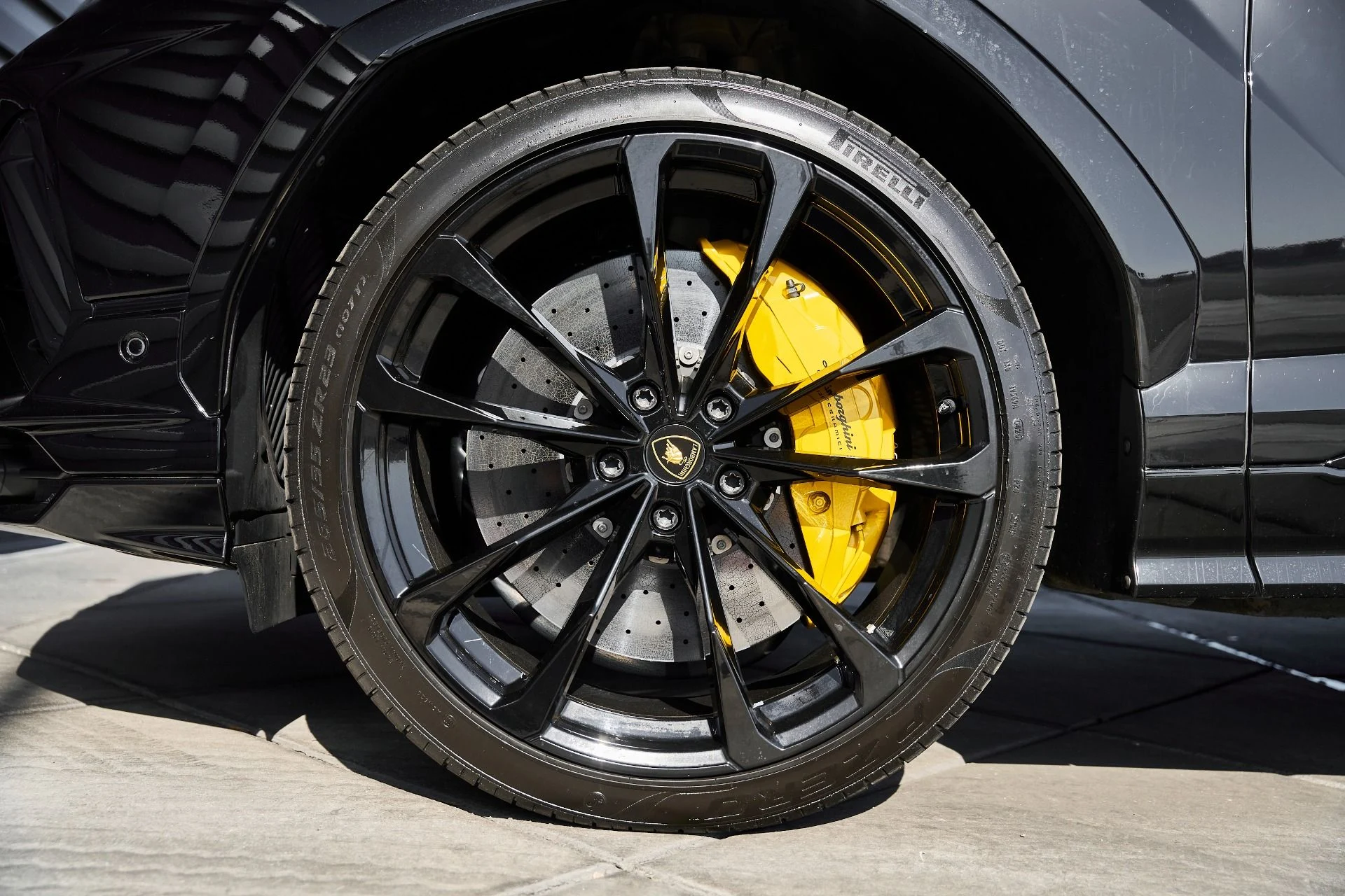 mph002_2232890823_Used_2024_Lamborghini_Urus_S_1770085817_4ed035a83d