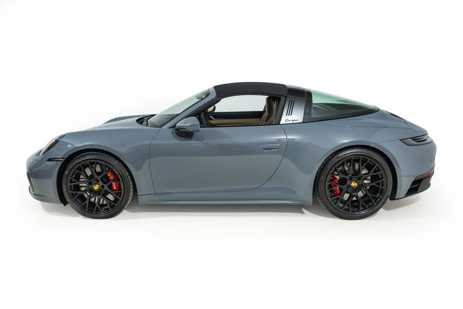 mph002_2245350417_069342d39e3a4e958f163dc321745f7b_f344bd45d9