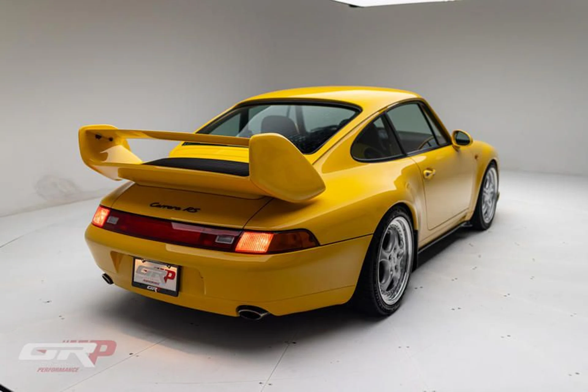 mph002_2247114302_0_A441711_EC_00_4_E5_F_949_E_EF_934_BD_414_D4_9afed2c3fc