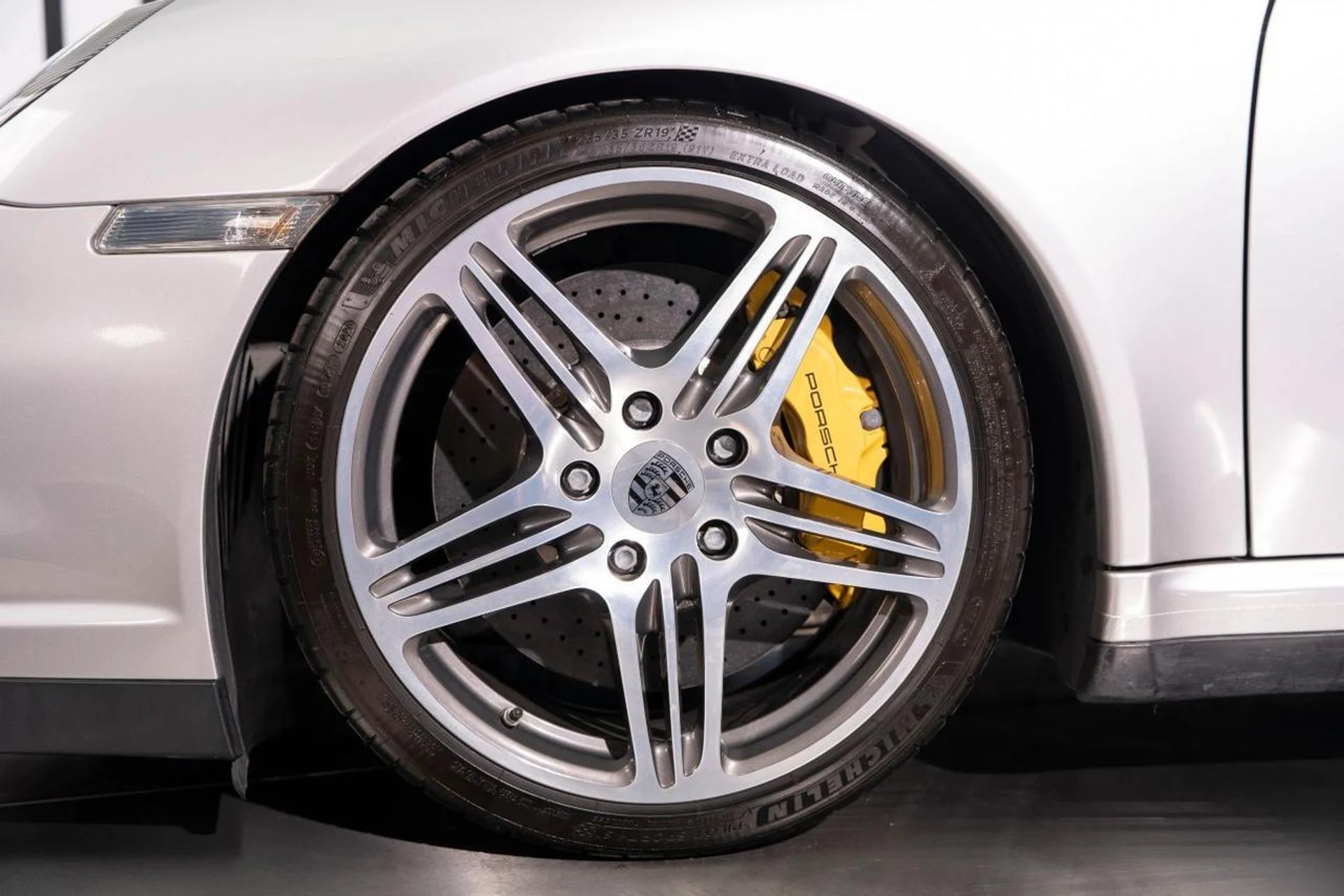 mph002_2247508236_6c94dbc6b97d002c97da63676aeb1d6d_a9589a23c7