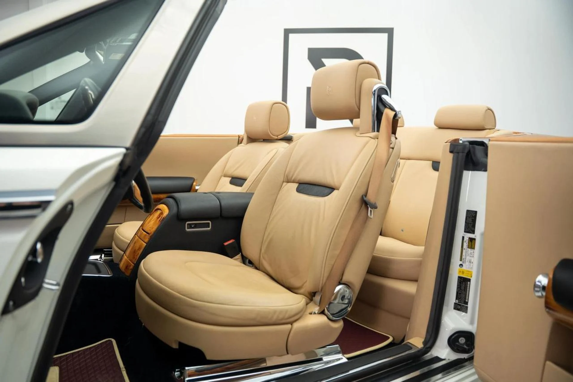 mph002_2256622988_058d51f0173c12c5469a58387c753e4d_585096b7fd