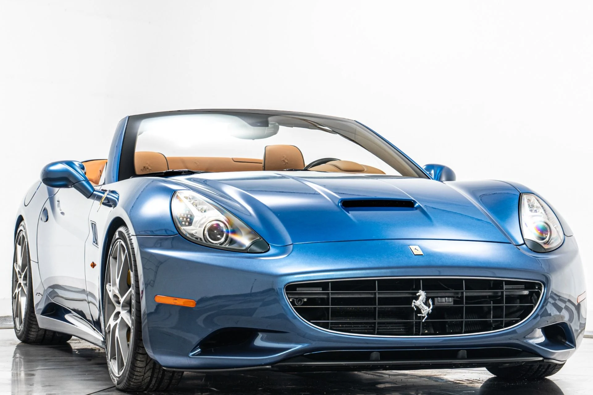 mph002_2258773990_Used_2010_Ferrari_California_1774646550_0f5e90b0ca