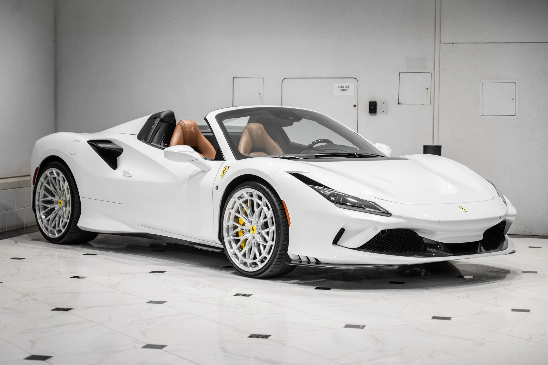 mph002_2263726317_Used_2023_Ferrari_F8_Spider_1771864205_39bdfbb82f