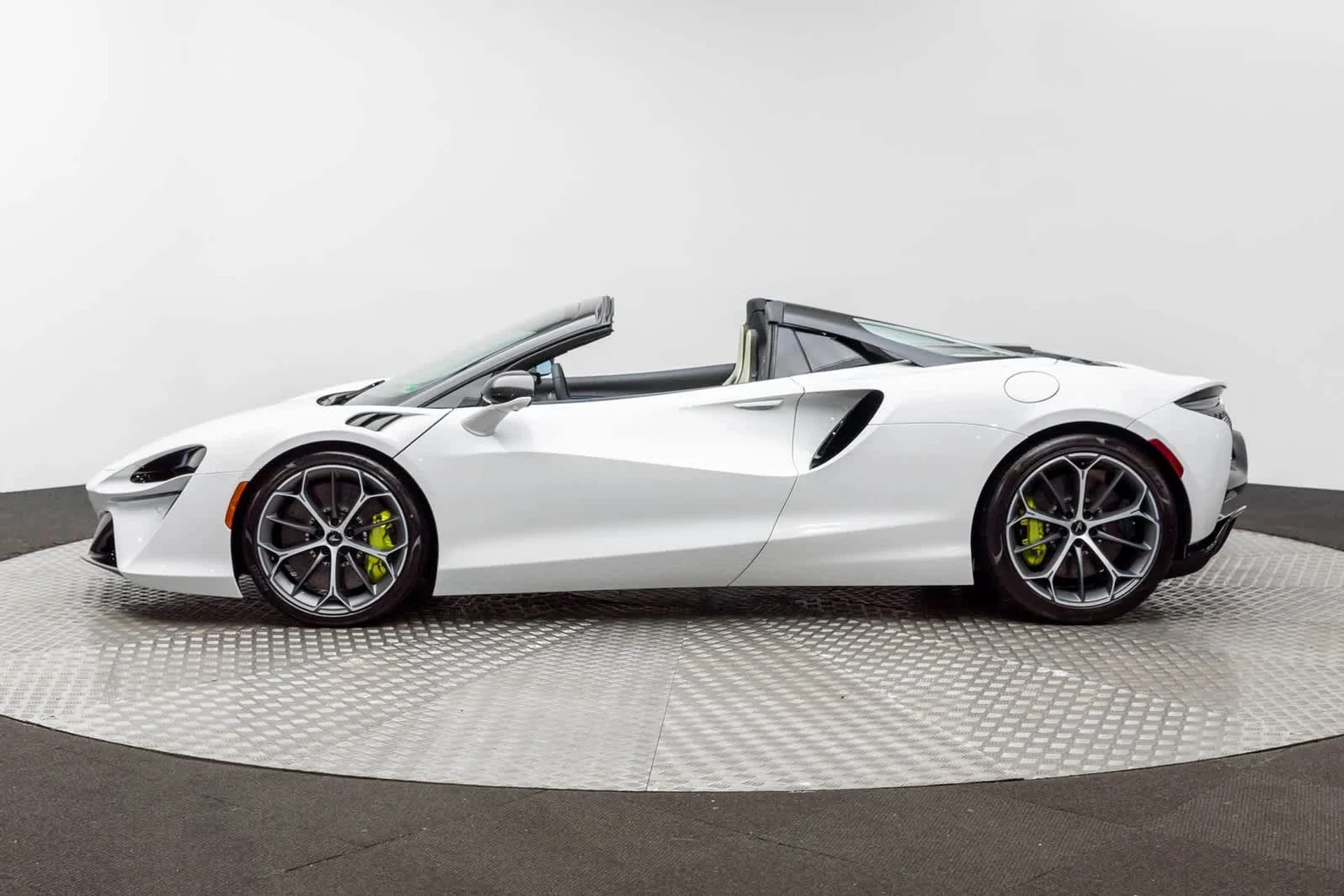 mph002_2271849655_3_fd64cf80d3