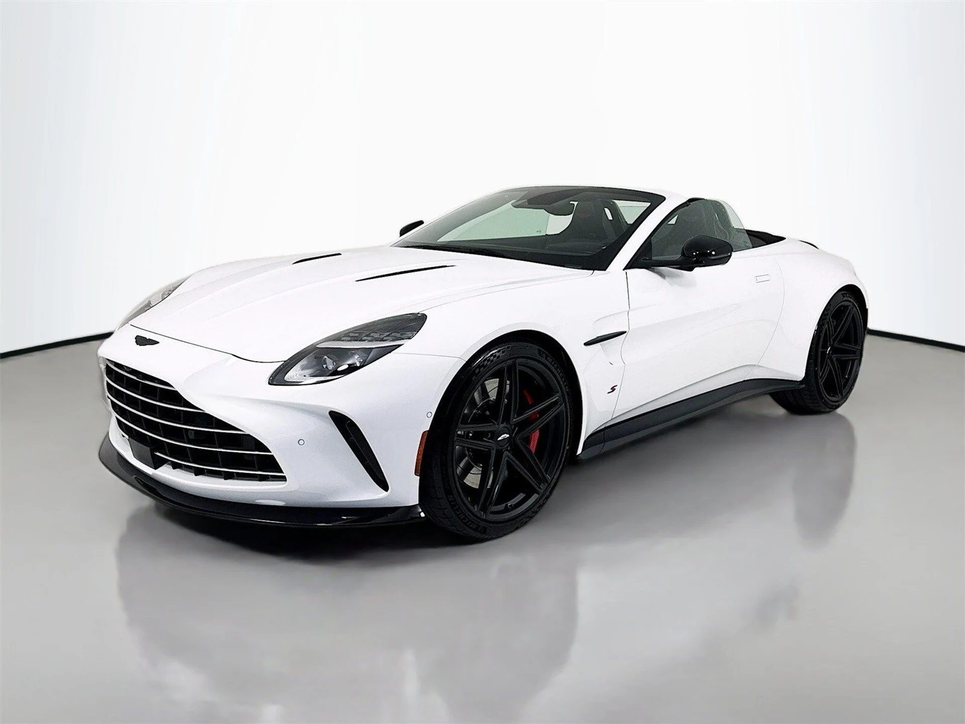 mph002_228755618_02eaac2ee32675425ef12dd95ff1ff62x_bae5361354