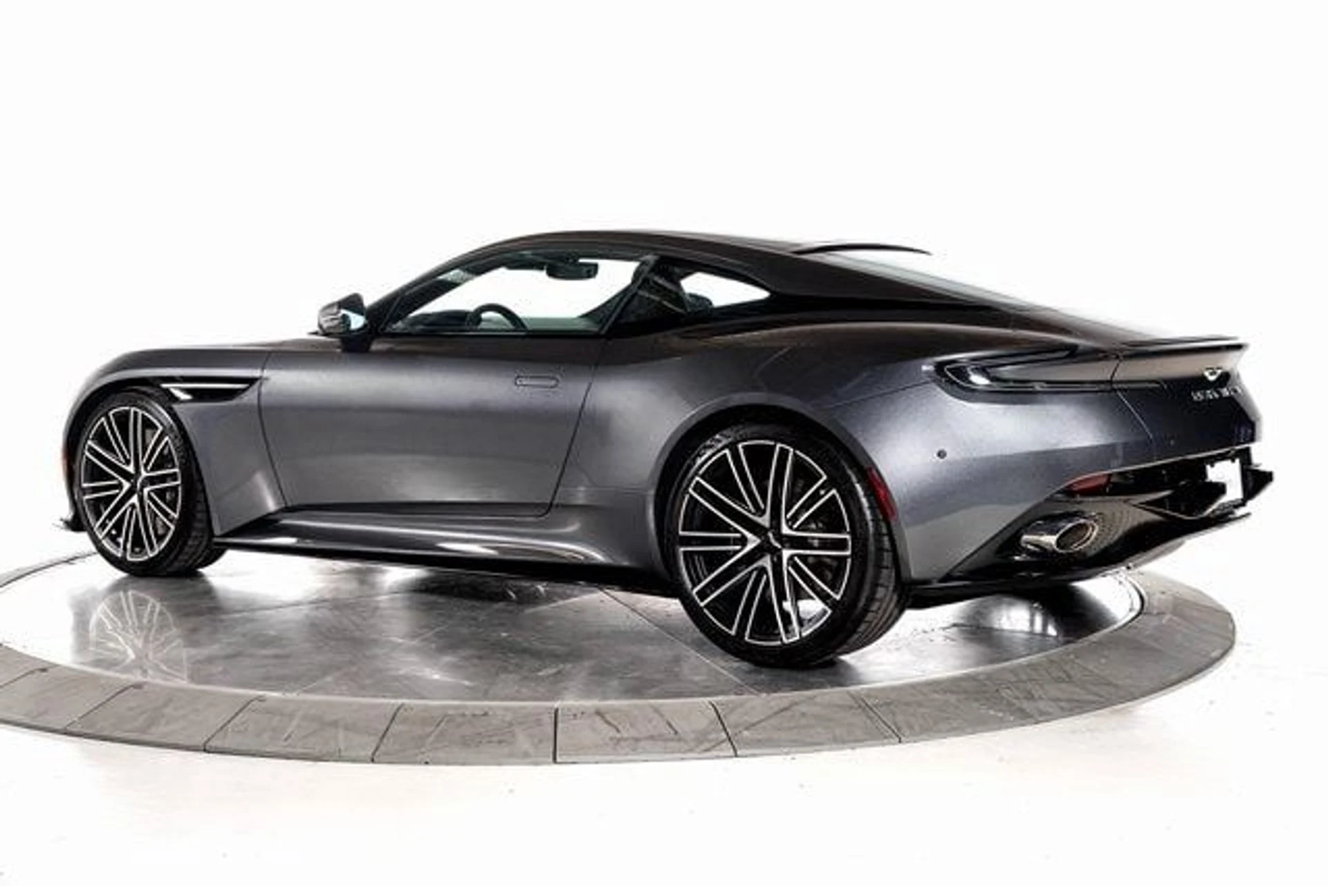 mph002_2290252371_e20f42592d43ad8a223eefdd6c557b90x_9814136e2b