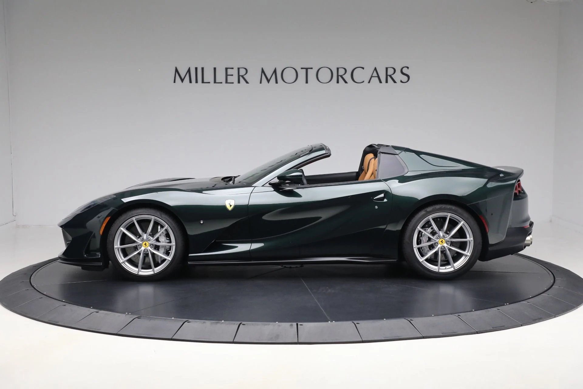 mph002_2302749039_Used_2021_Ferrari_812_GTS_1ef1953449