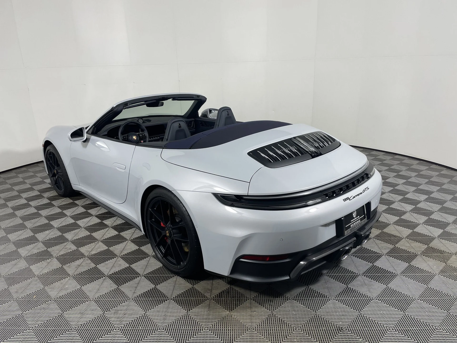 mph002_2303665844_64edd5276225d69879b8a474ad6bd66ax_cb0ff7ecfe