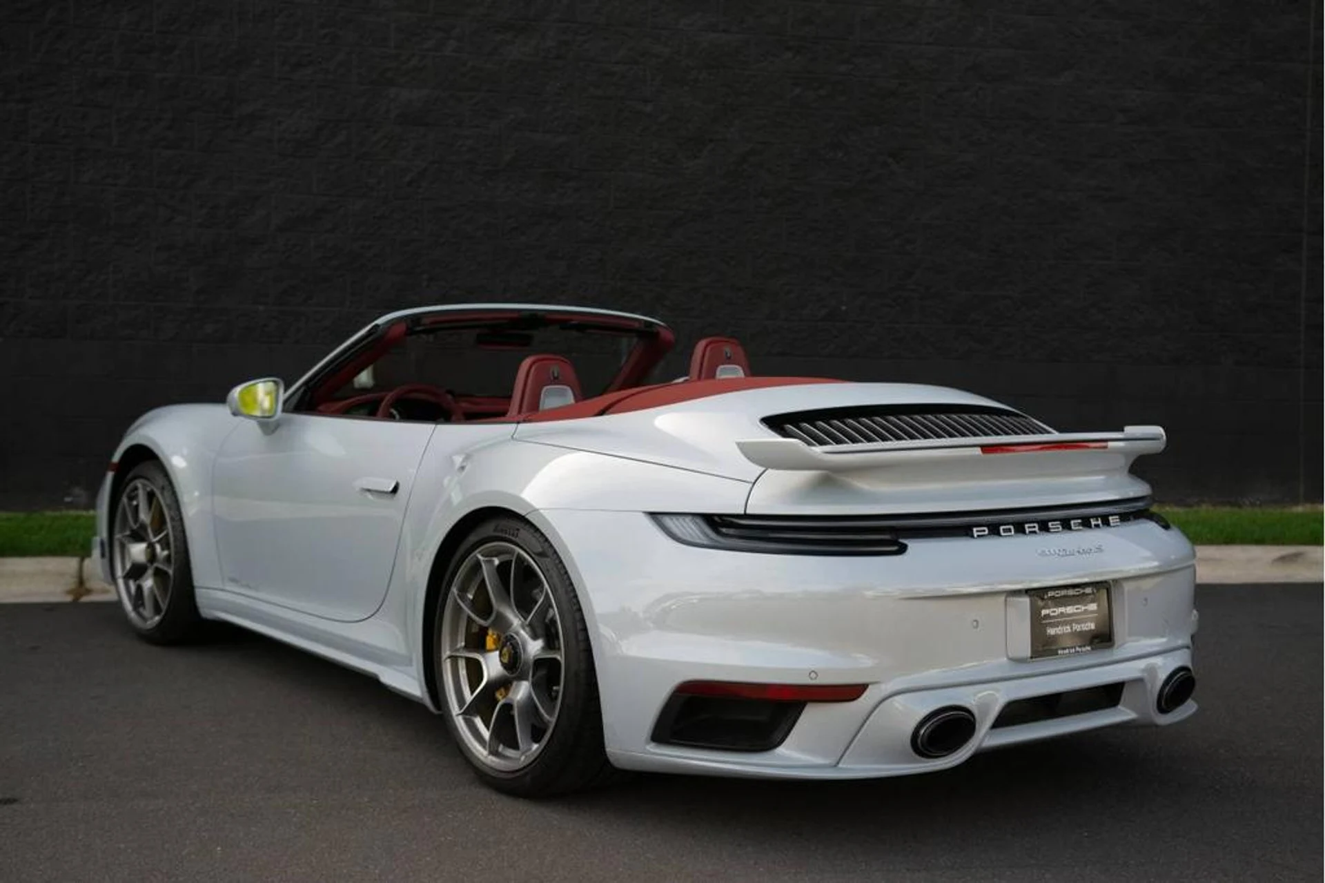 mph002_2310128845_hp_V_Rr_Jb_TNPUW_8k36z3ka_Zb_SXS_9_Q_b4b237aac8