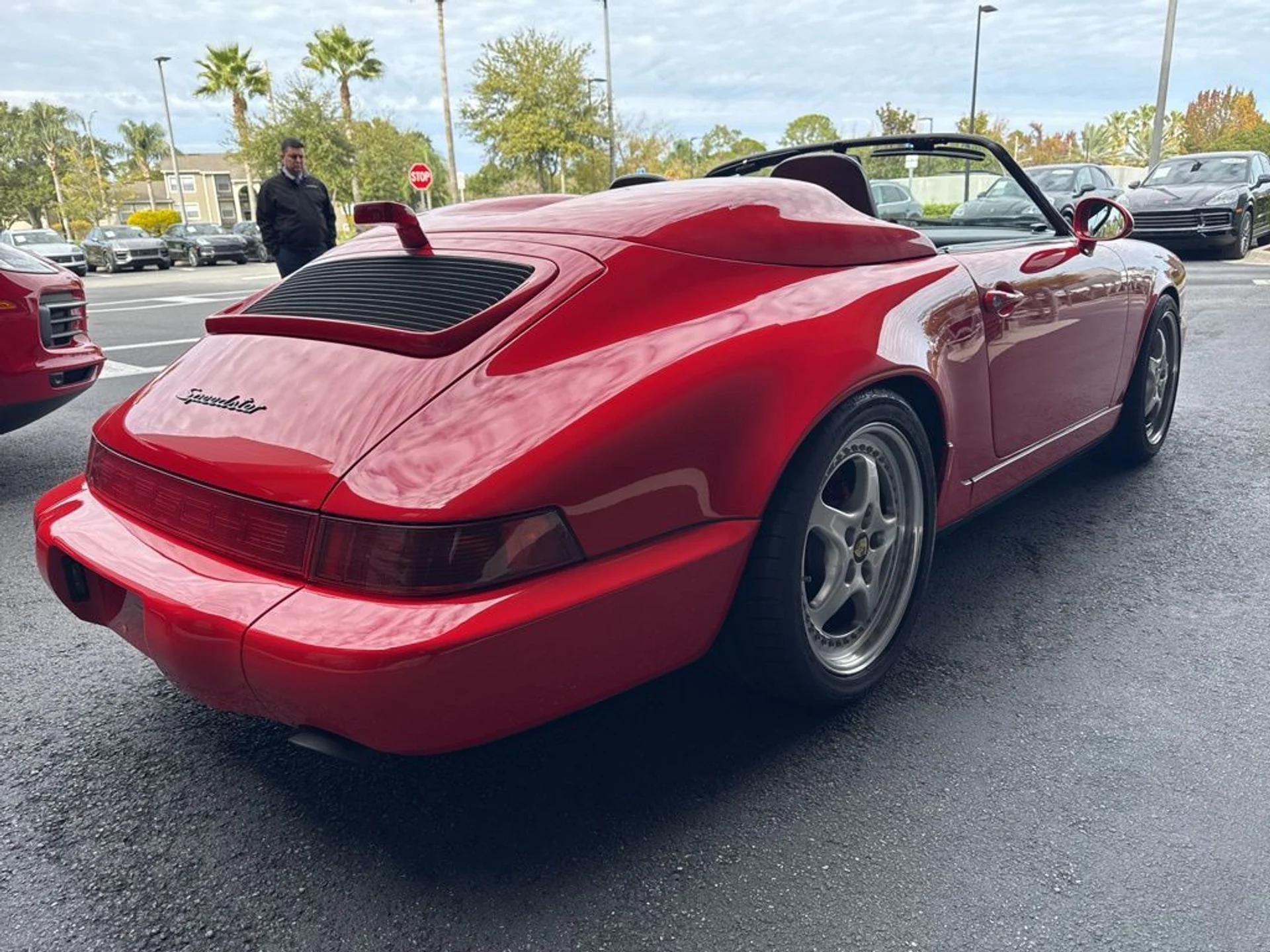 mph002_2310544093_9d5a15d3ad34f44563151570c5737e89x_c1fe667ebc