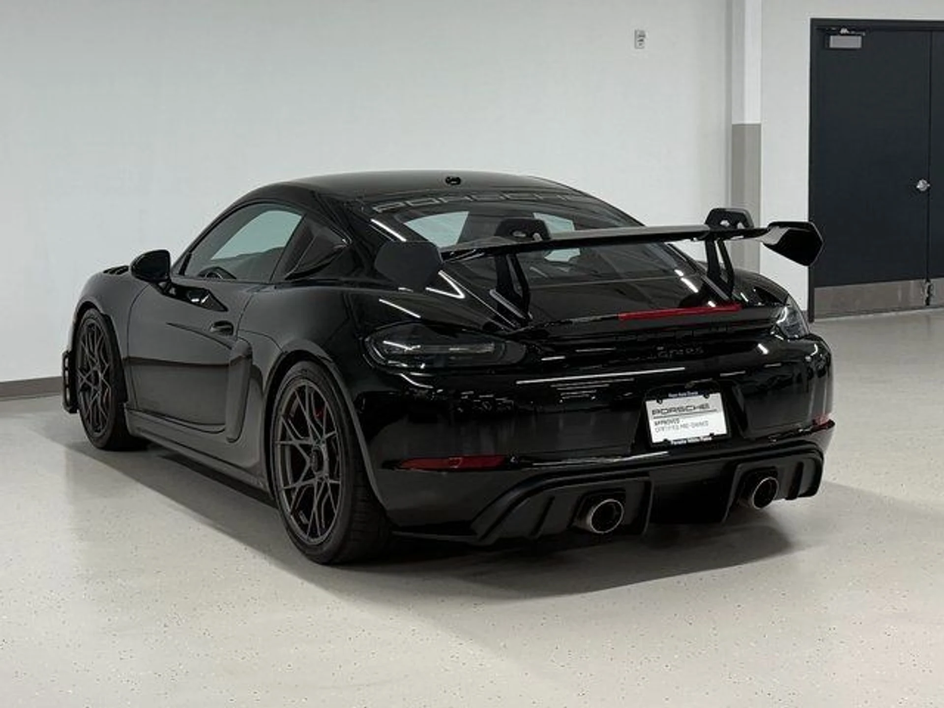 mph002_2319591747_b513fe9616a2ff100c3a420ff825453e_a2f8091d53