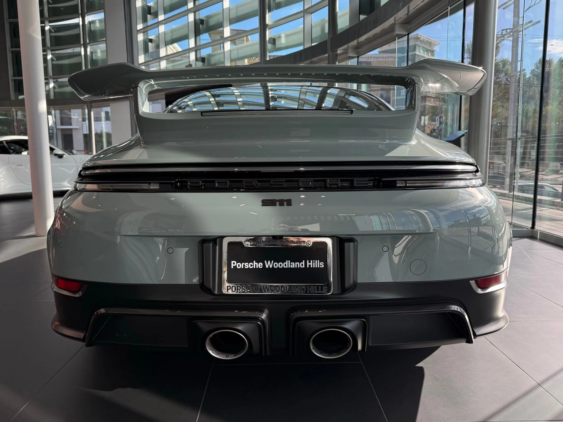 mph002_2329263198_da94bbbd46a8f31b4f8924459778ca4d_9d2e1e6ce1