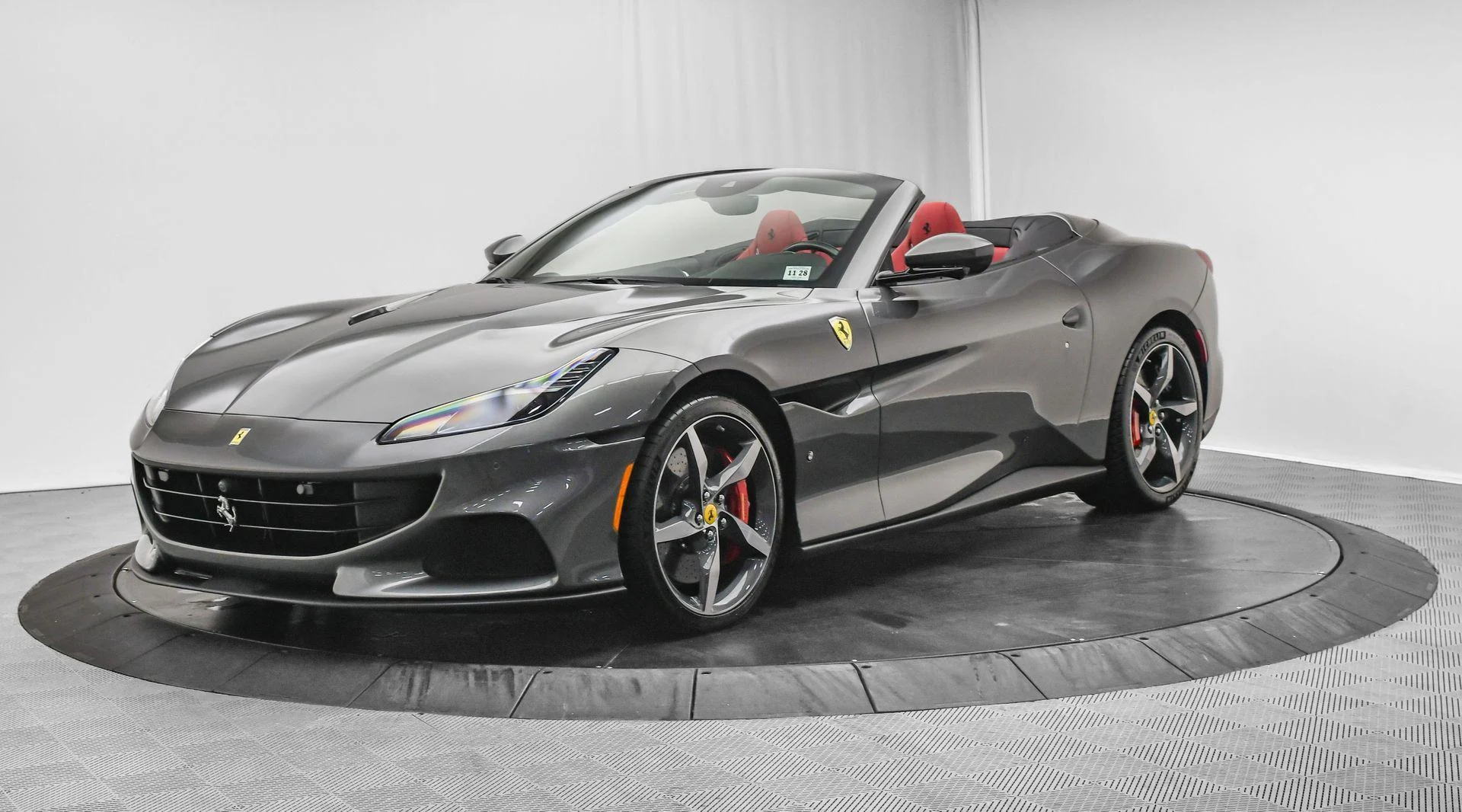 mph002_2330422852_Used_2023_Ferrari_Portofino_M_1757454282_5a2919bf23
