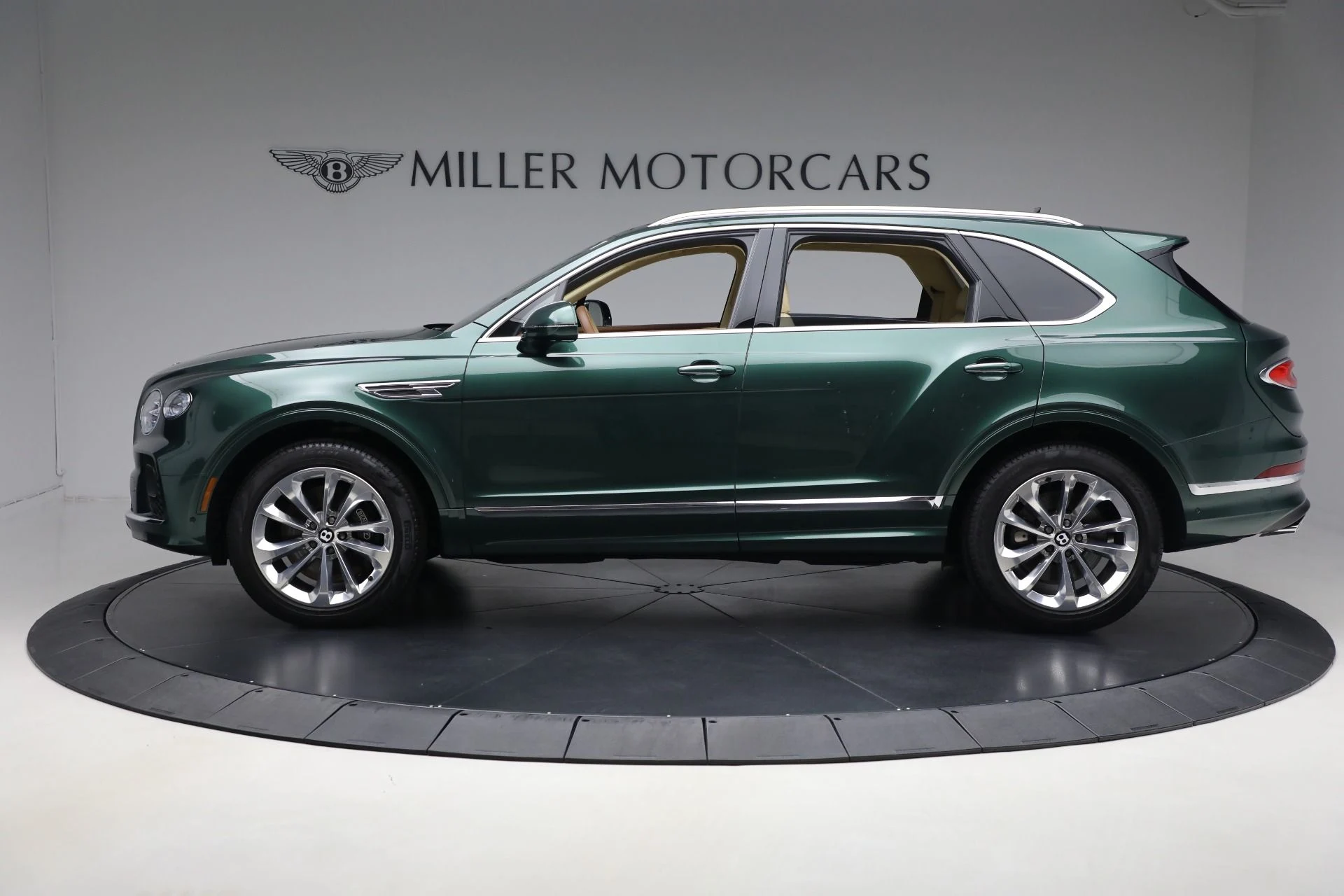 mph002_2331757184_Used_2023_Bentley_Bentayga_V8_e9ff5c19a8