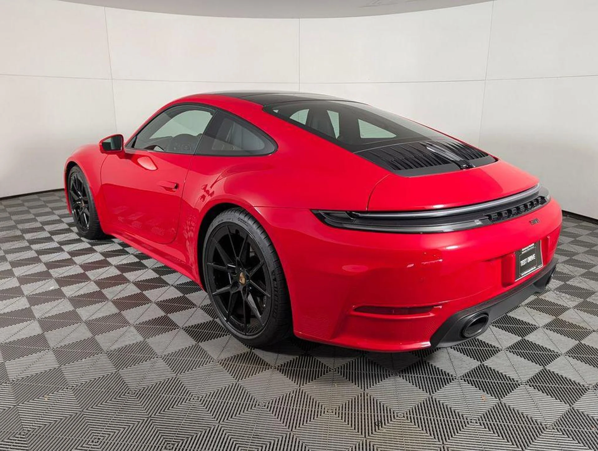 mph002_2345120795_Dg_Sw_T_Gm_D6_T_Fon4_G1_Pgu35yq_PO_1c_7e81a3a43d