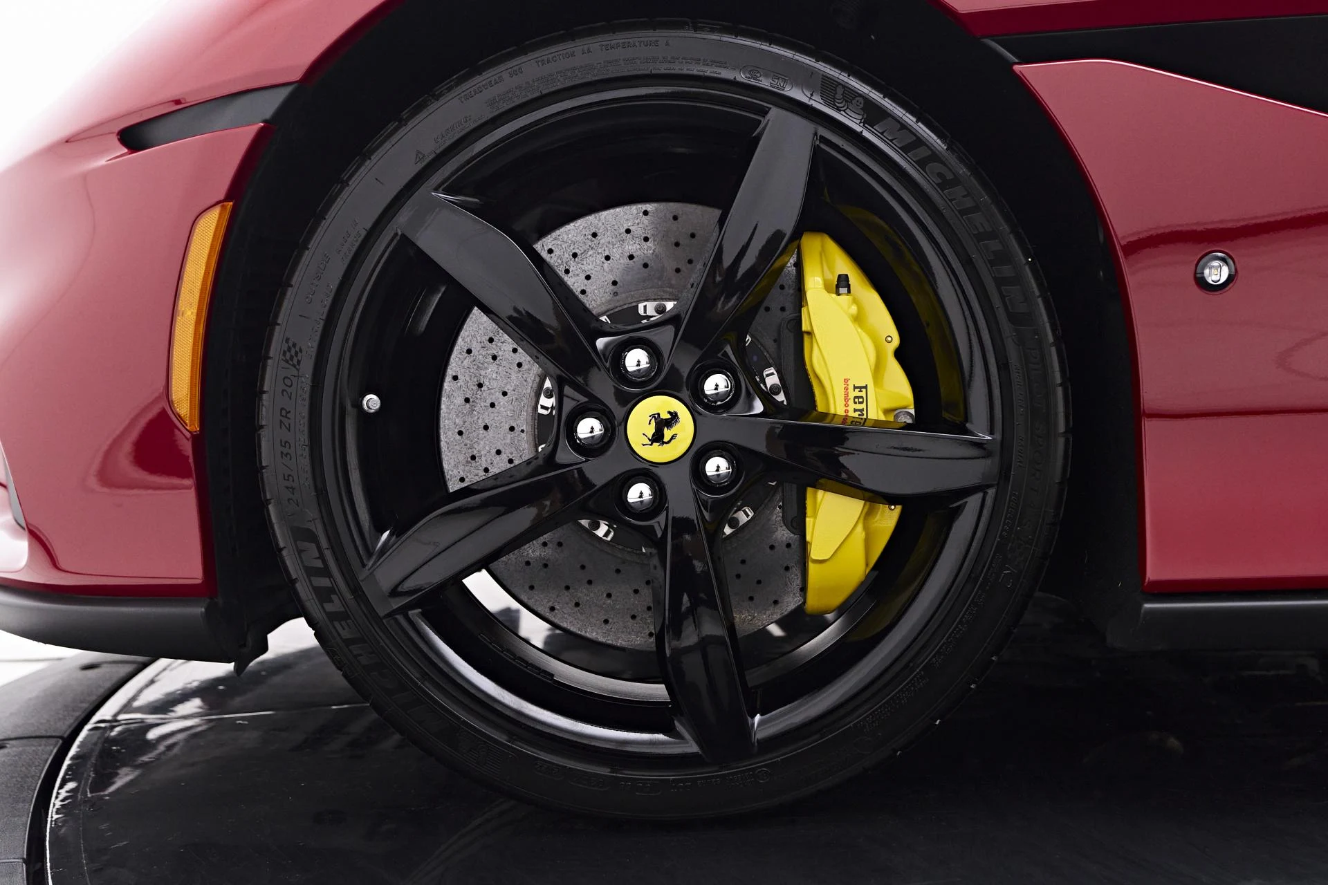mph002_2348608389_Used_2022_Ferrari_Portofino_Base_1752263914_1619f442cb