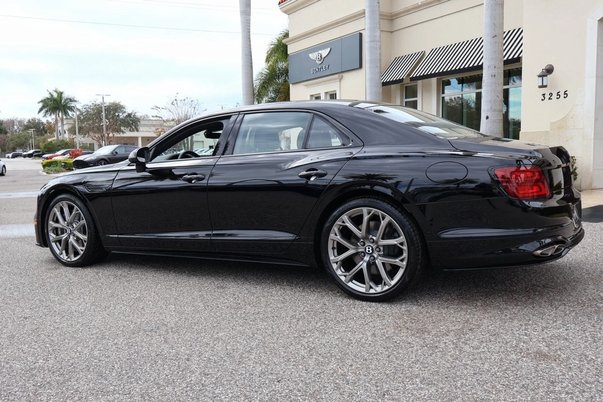 mph002_2355304197_3_f52c074b32