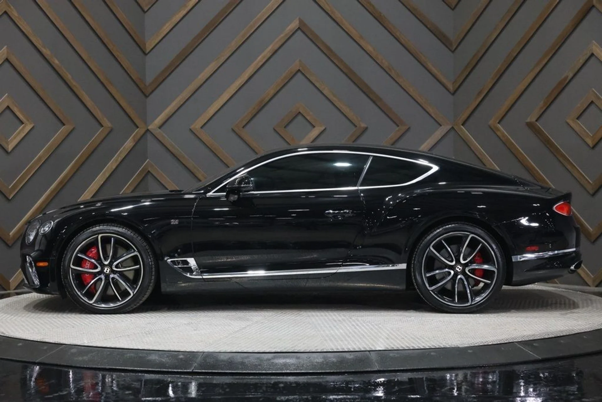 mph002_2365944000_u9t4e42gp1y64zf78blgxd089mbj_80ae8ff784