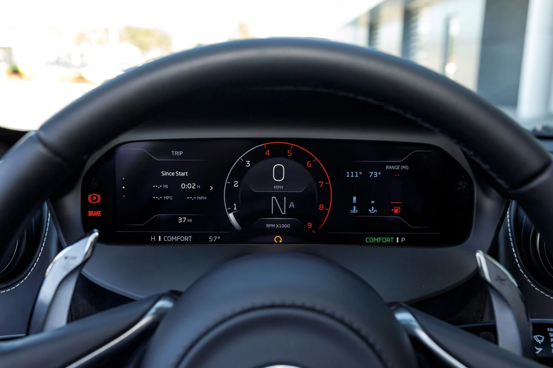 mph002_2368063755_650_p3_l_331c71e4c2