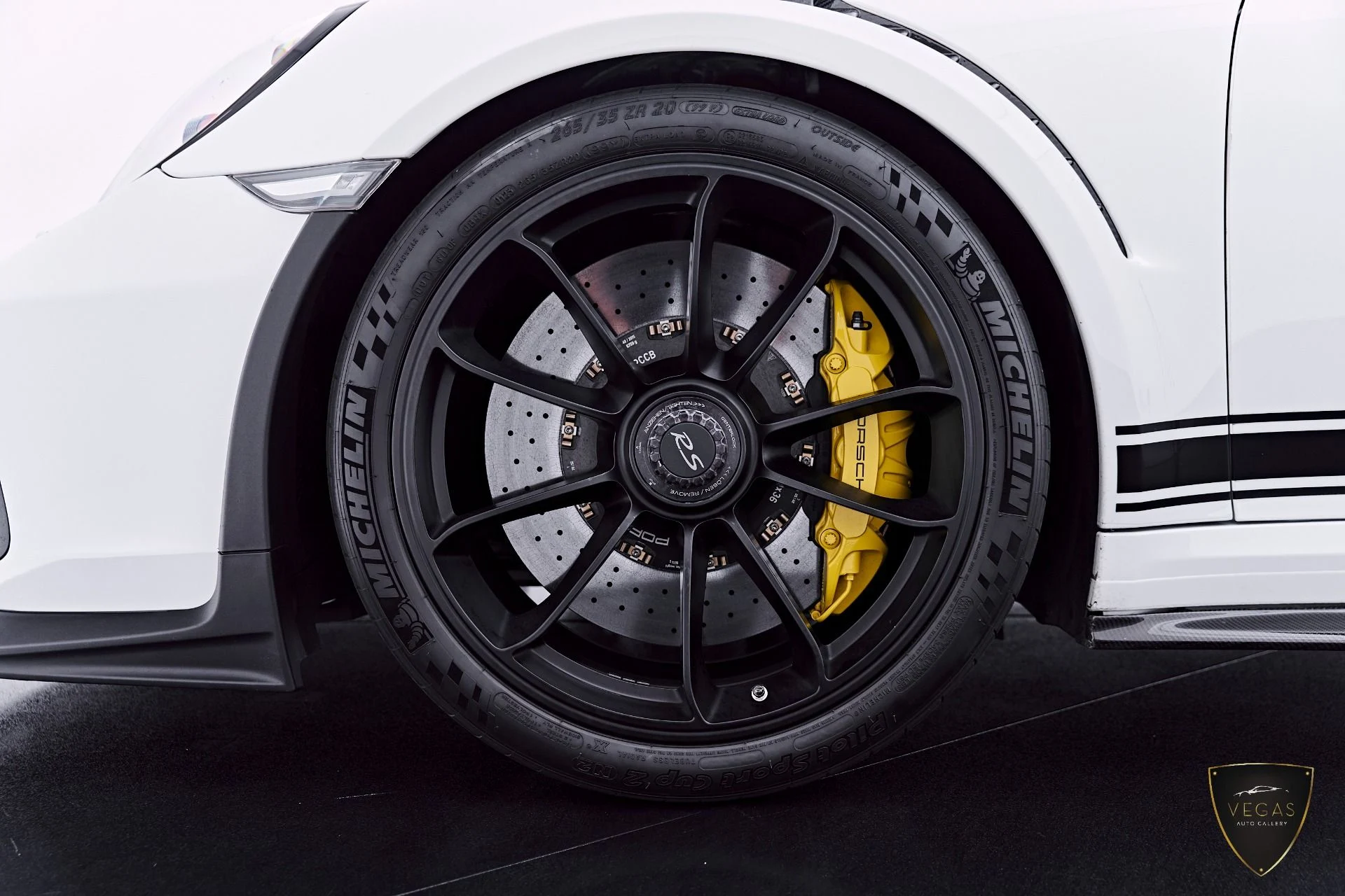 mph002_2372334749_Used_2019_Porsche_911_GT_3_RS_1783382268_c461dbb9ce