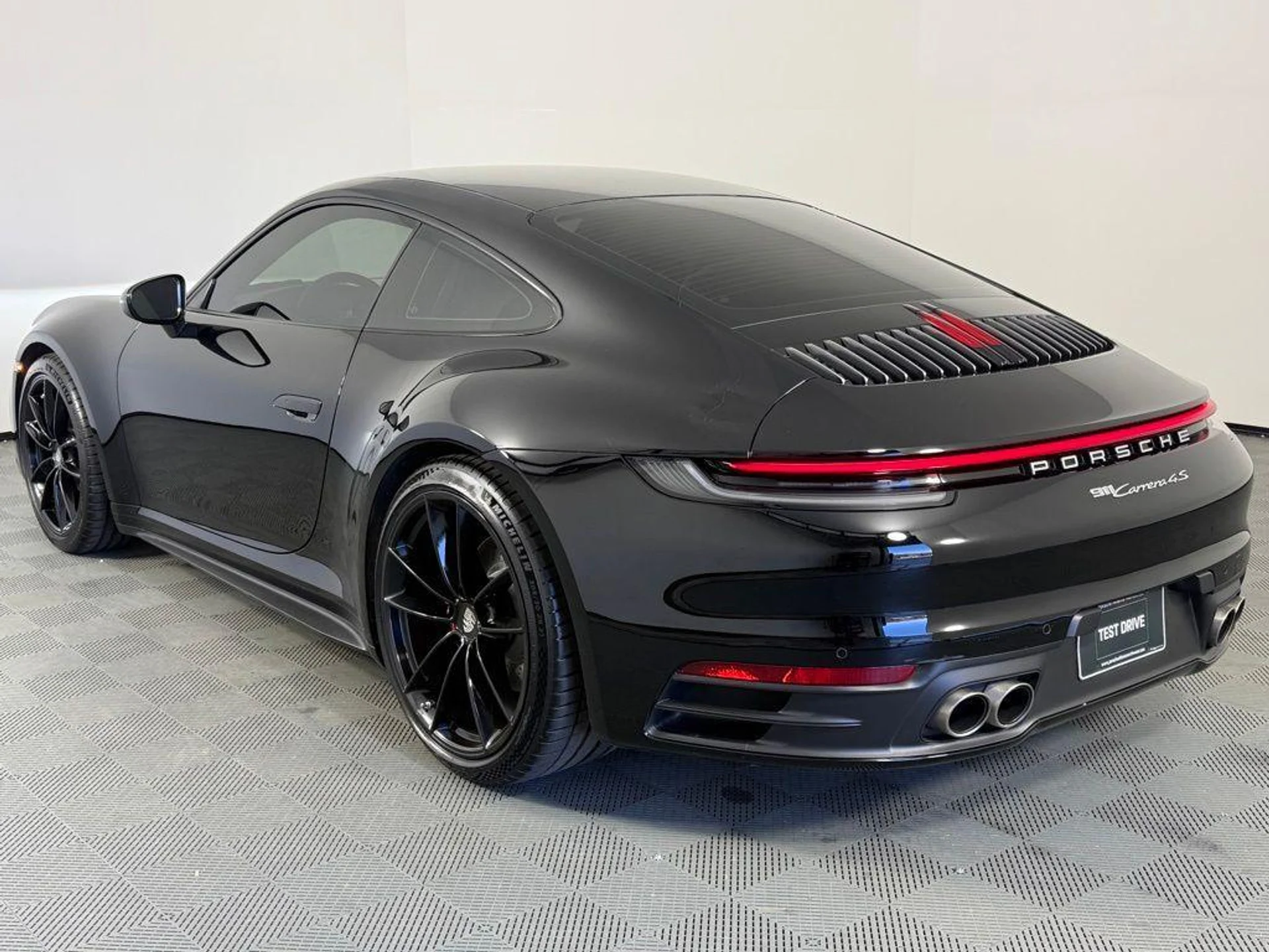 mph002_2372943058_Cm_H0_St_J_Av_PG_1ol_rbu_Cu_Lo_R1lc0_699483a8f0