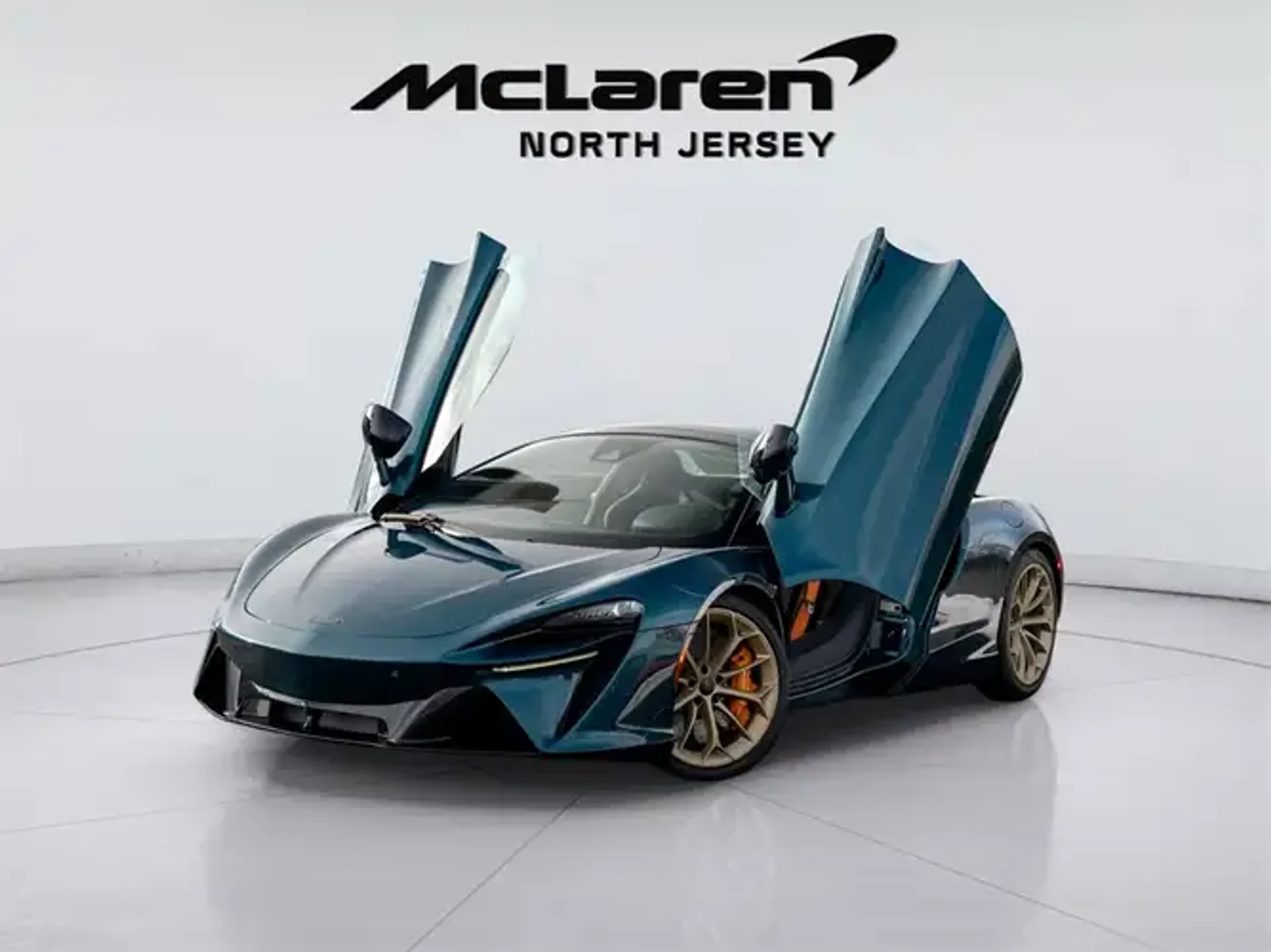 mph002_2378087323_8_O_Hi_H_Xhp_Faikndy_S_med_9e304a202f