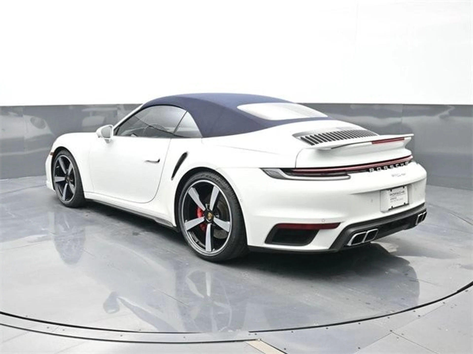 mph002_2378945136_6d895b32673c4977af0f24aeee452eb1x_23896f104b